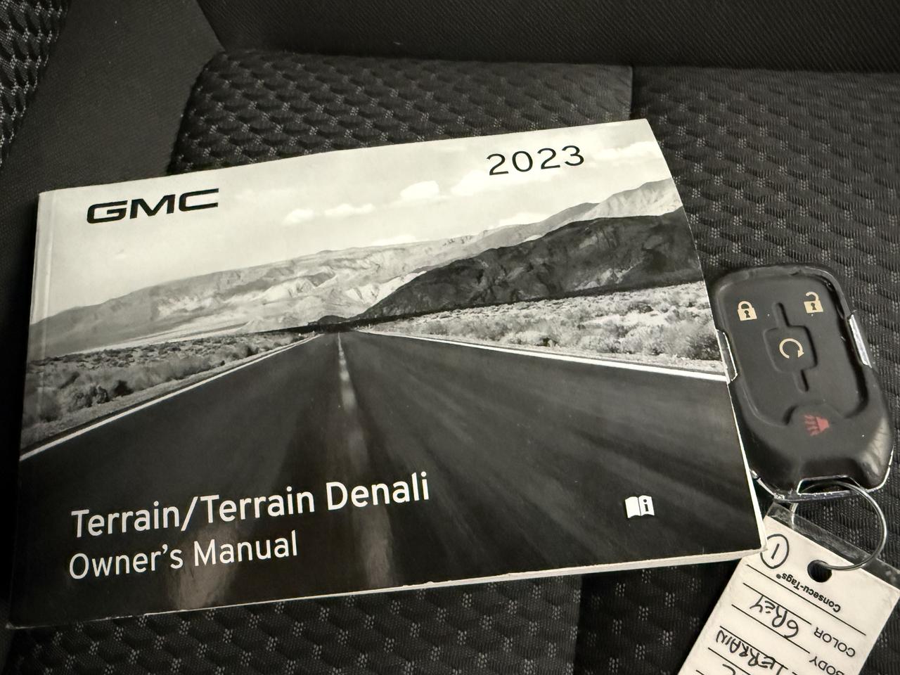 2023 GMC Terrain SLE Photo