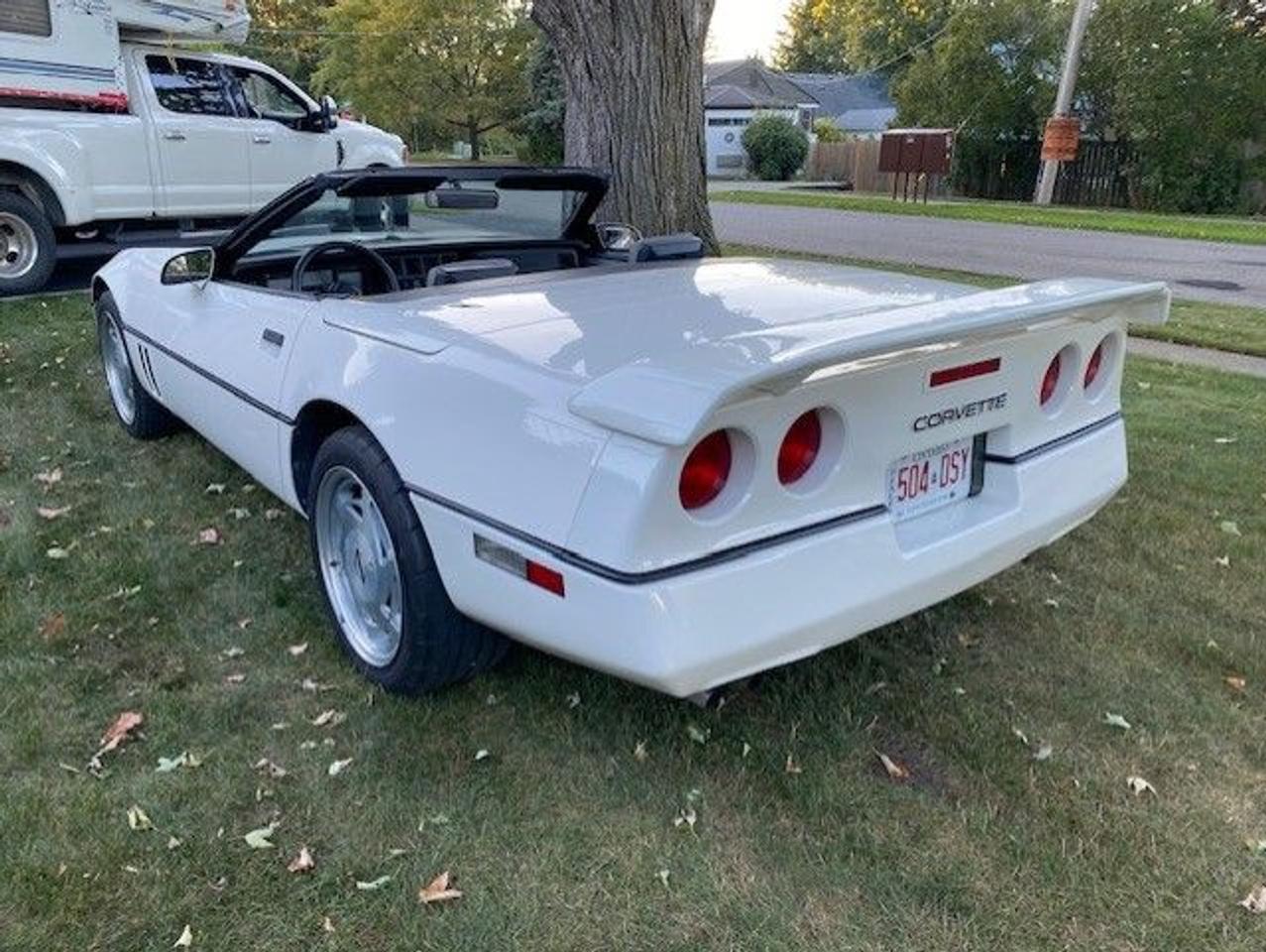 1988 Chevrolet Corvette Convertible Photo