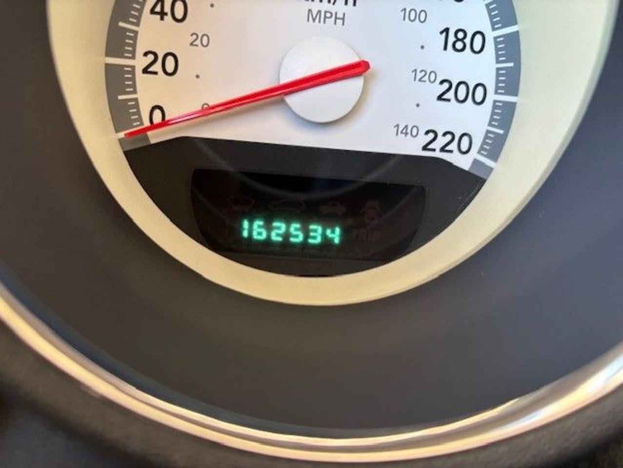 2010 Dodge Charger SE Photo