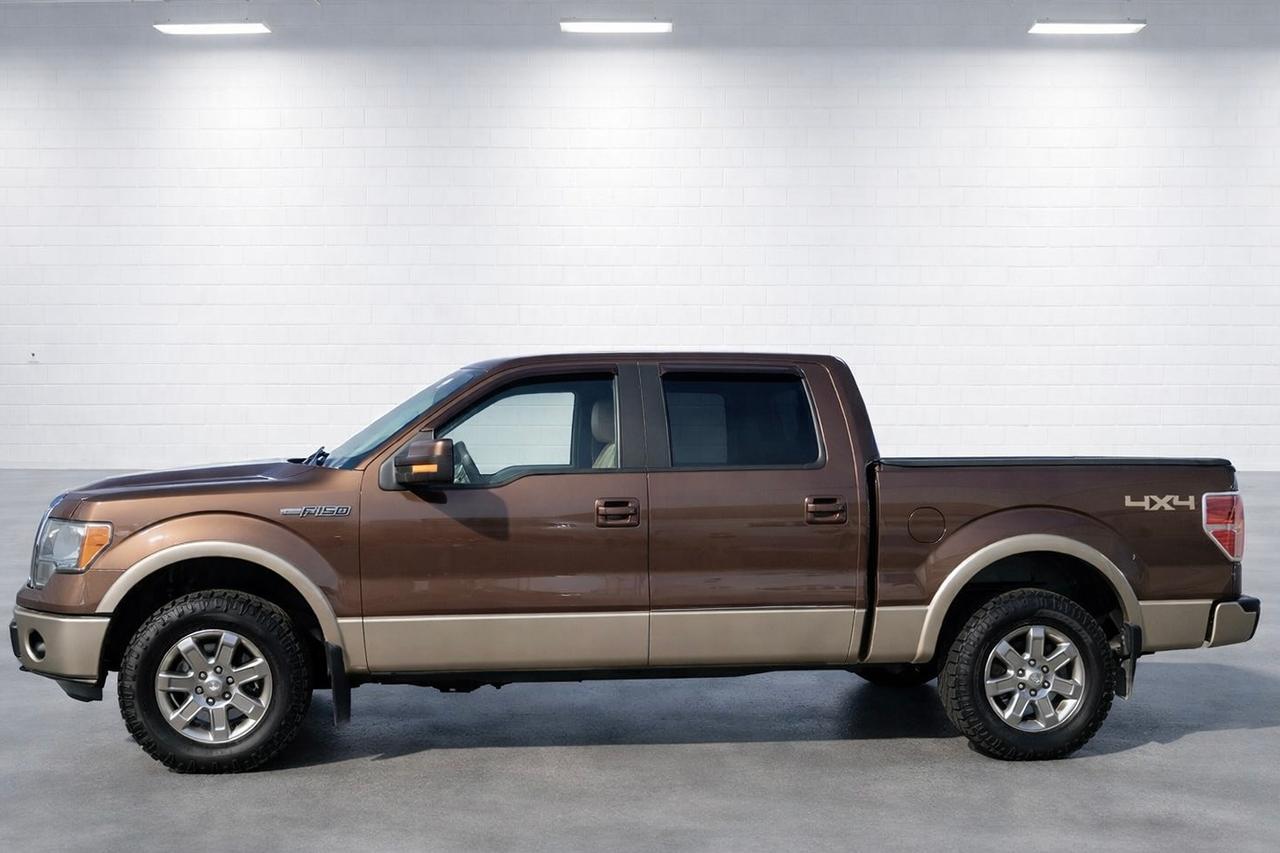 2011 Ford F-150 Lariat Photo