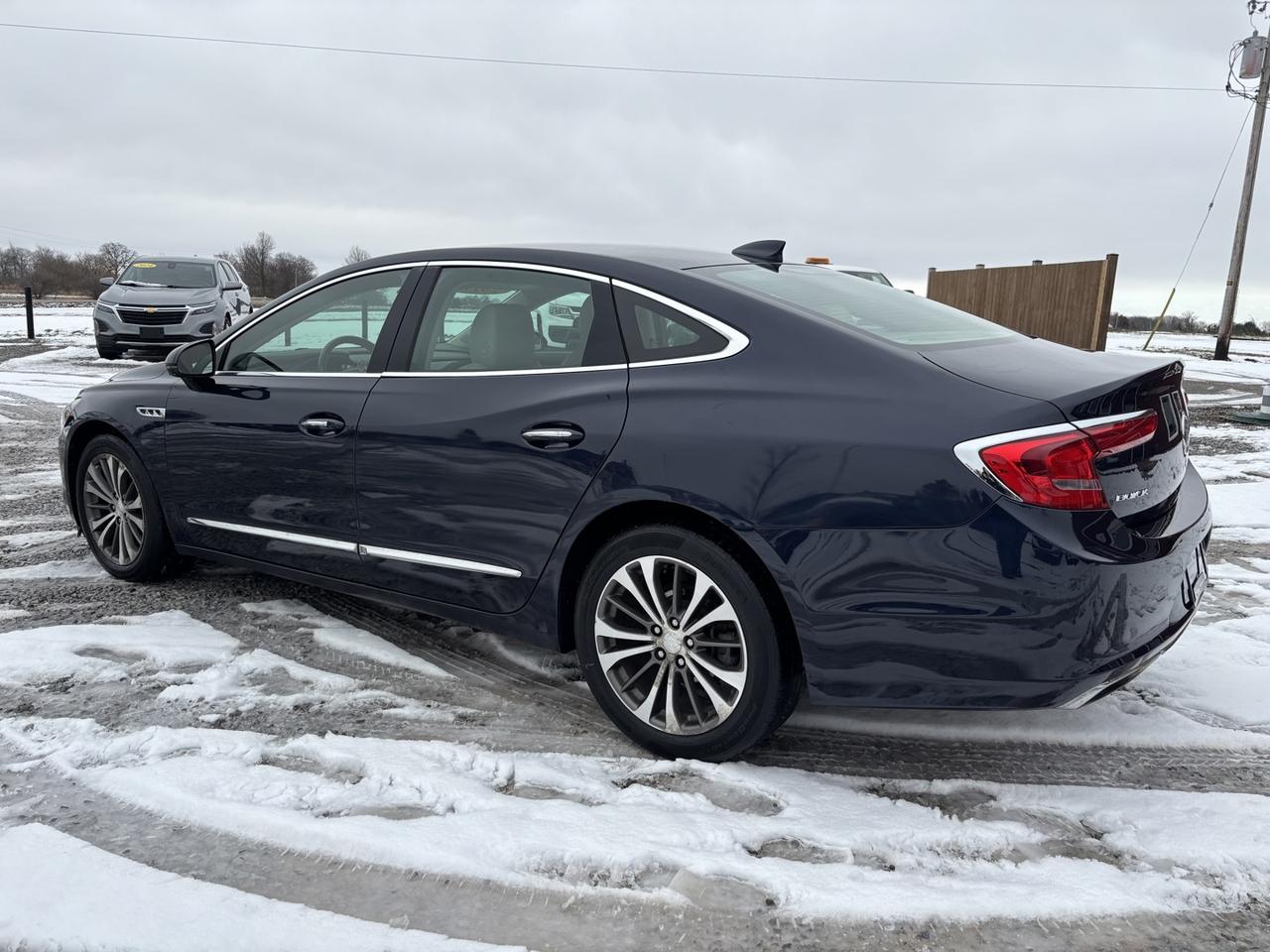 2017 Buick LaCrosse Preferred Photo2