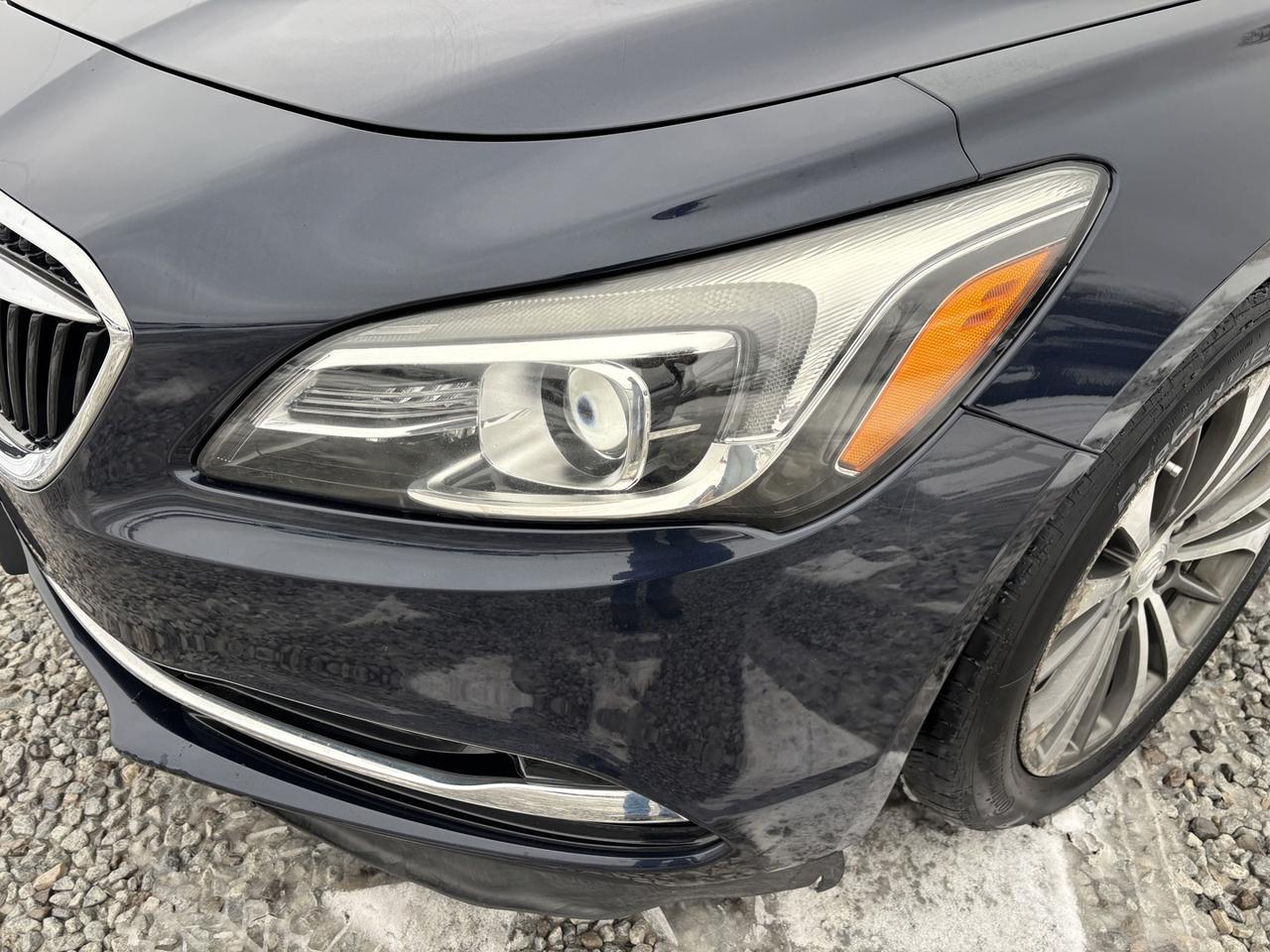 2017 Buick LaCrosse Preferred Photo