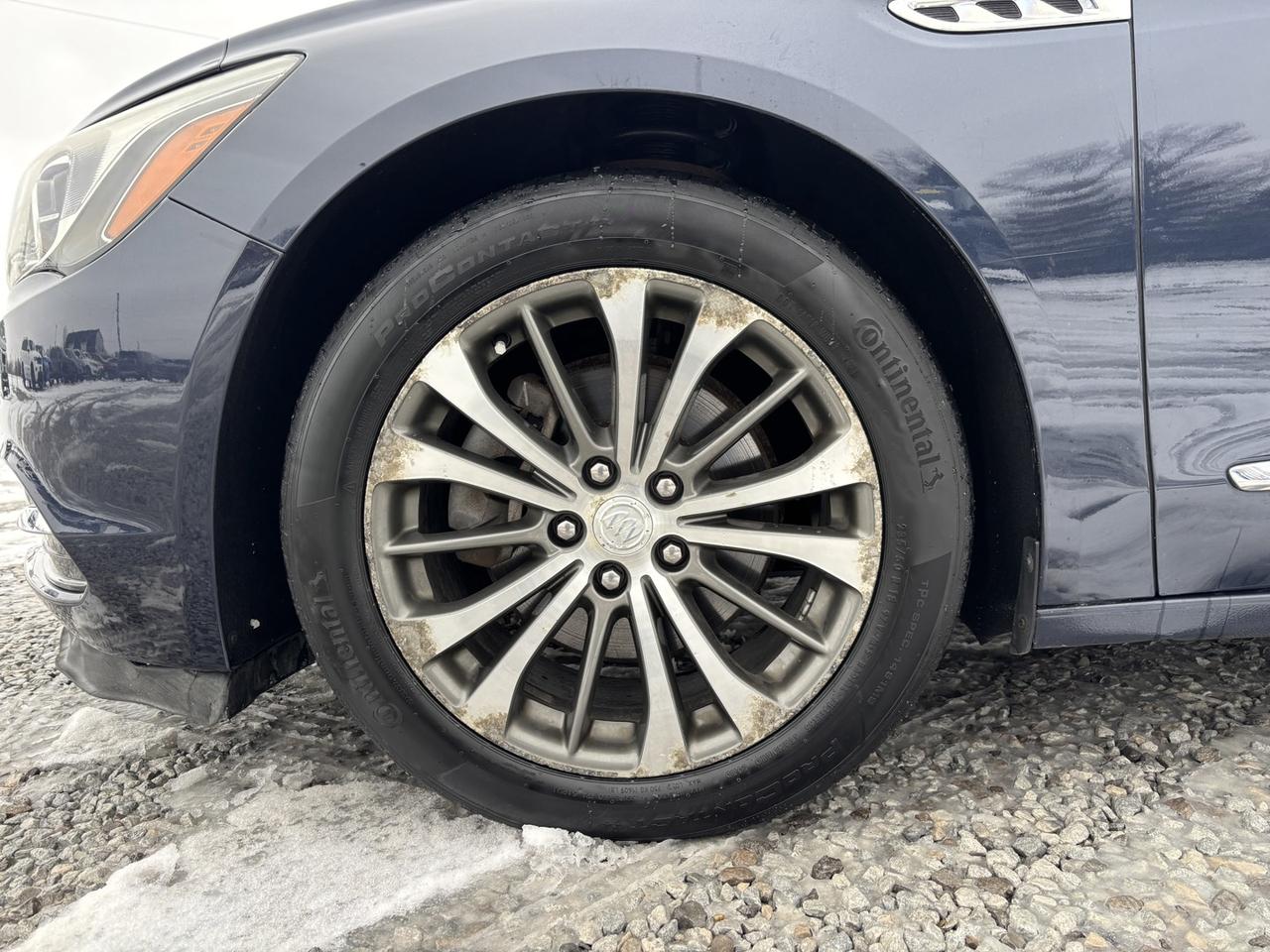 2017 Buick LaCrosse Preferred Photo