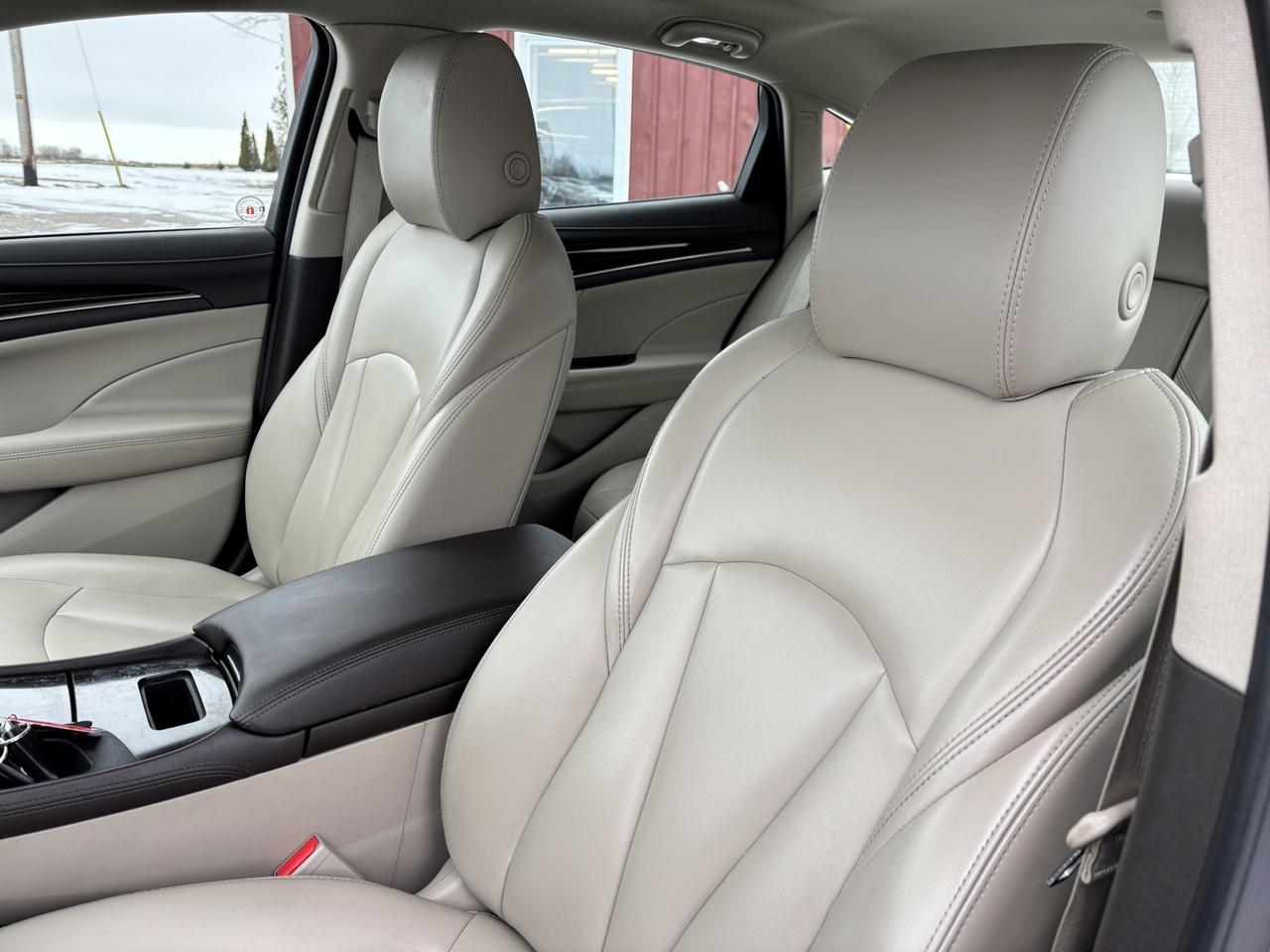 2017 Buick LaCrosse Preferred Photo