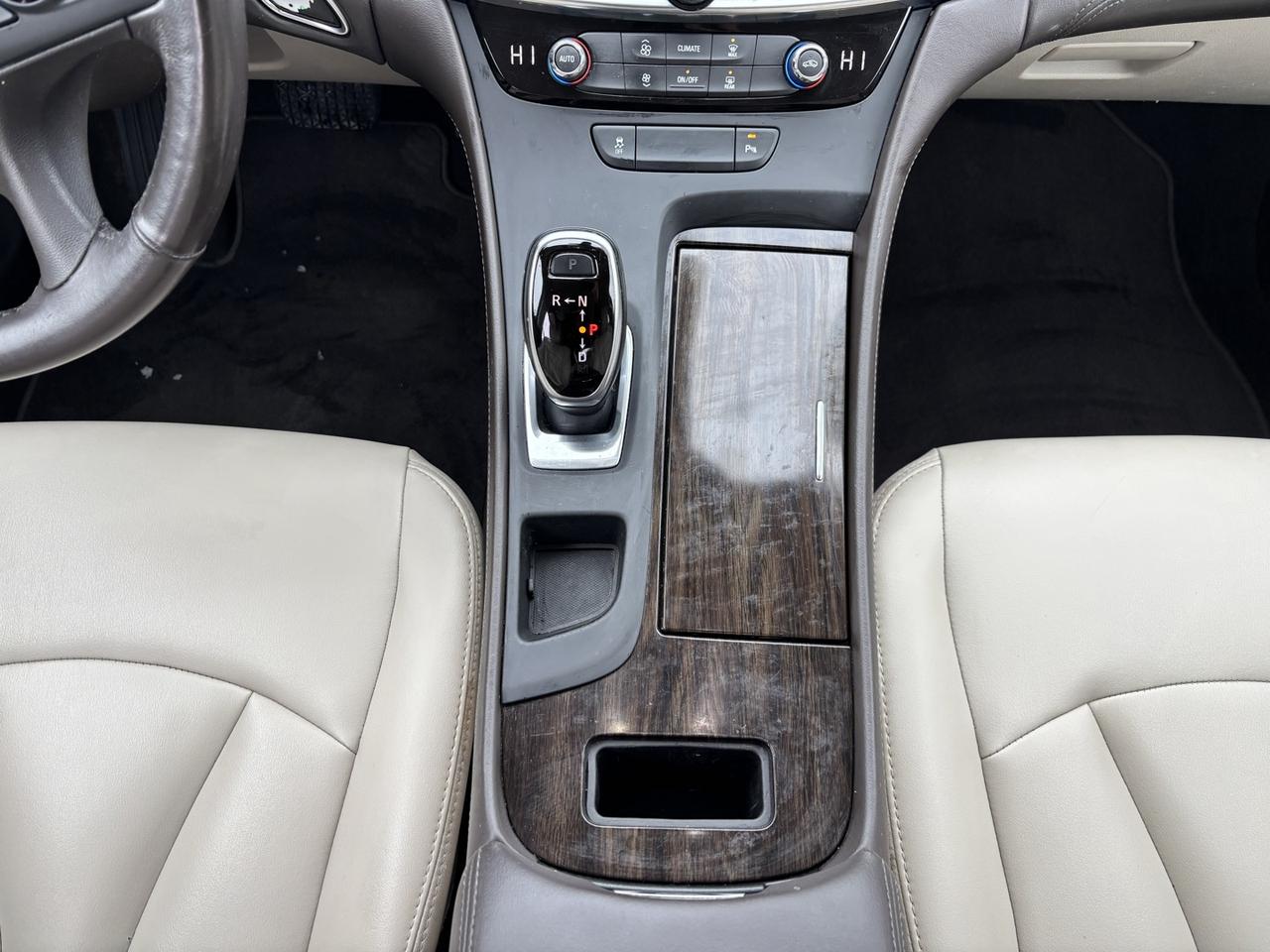 2017 Buick LaCrosse Preferred Photo