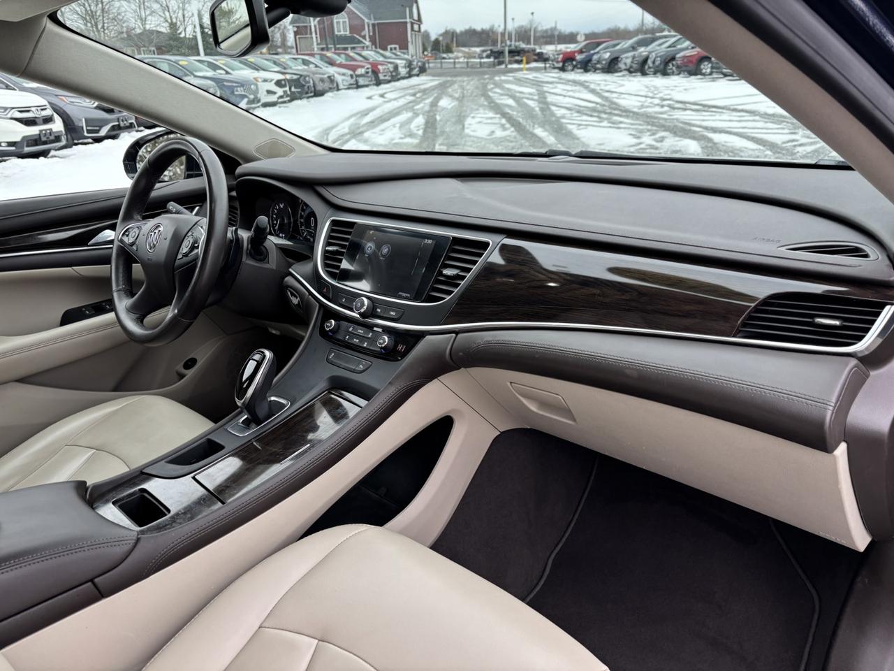 2017 Buick LaCrosse Preferred Photo