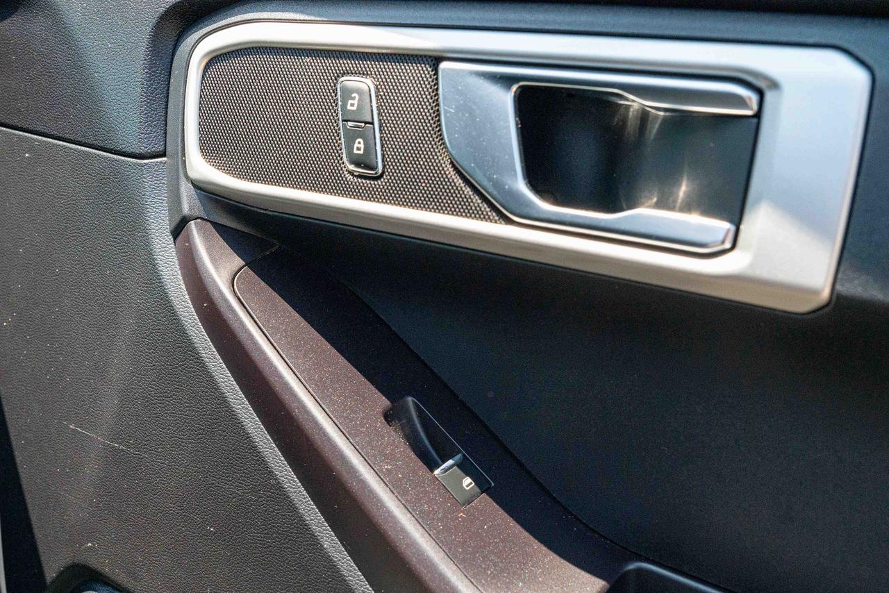 2020 Ford Explorer AWD POLICE INTERCEPTOR UTILITY Photo
