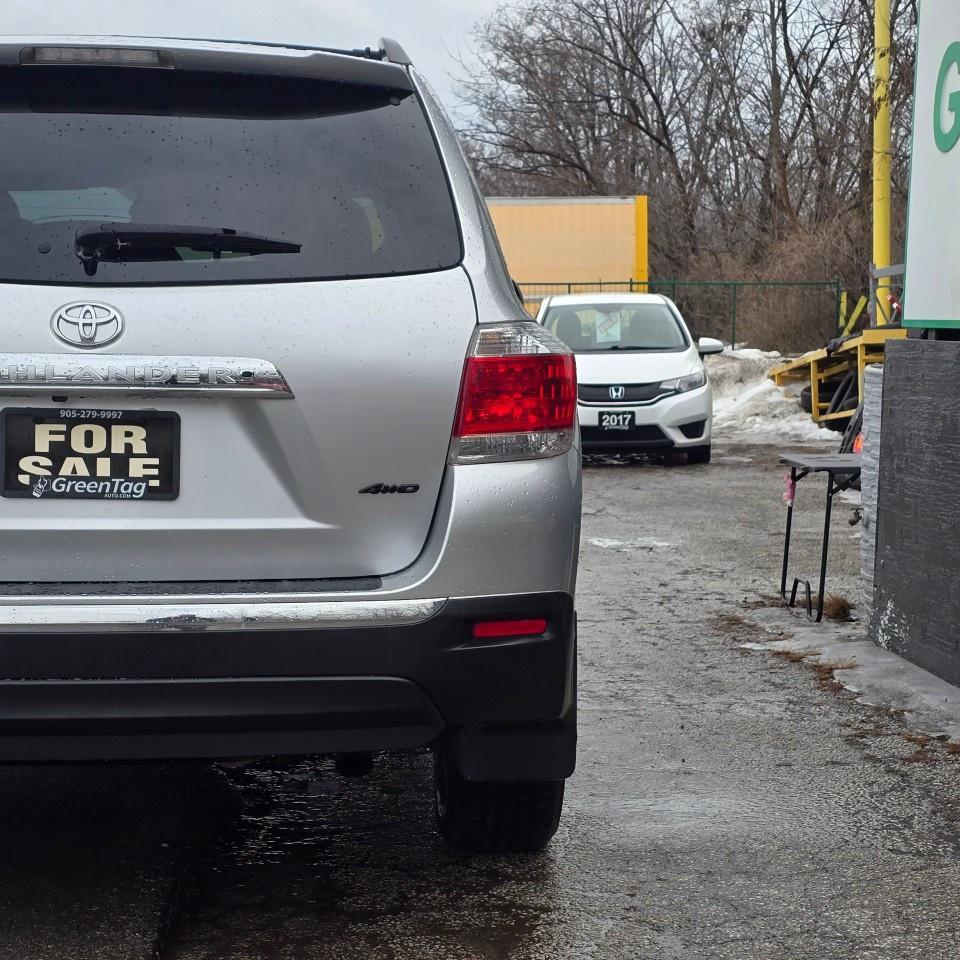 2013 Toyota Highlander 4WD 4dr Limited Photo