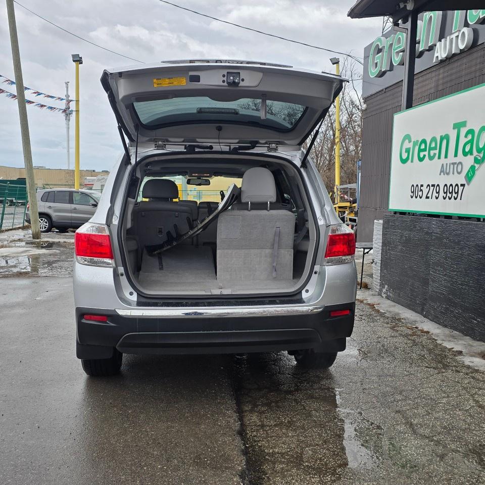 2013 Toyota Highlander 4WD 4dr Limited Photo