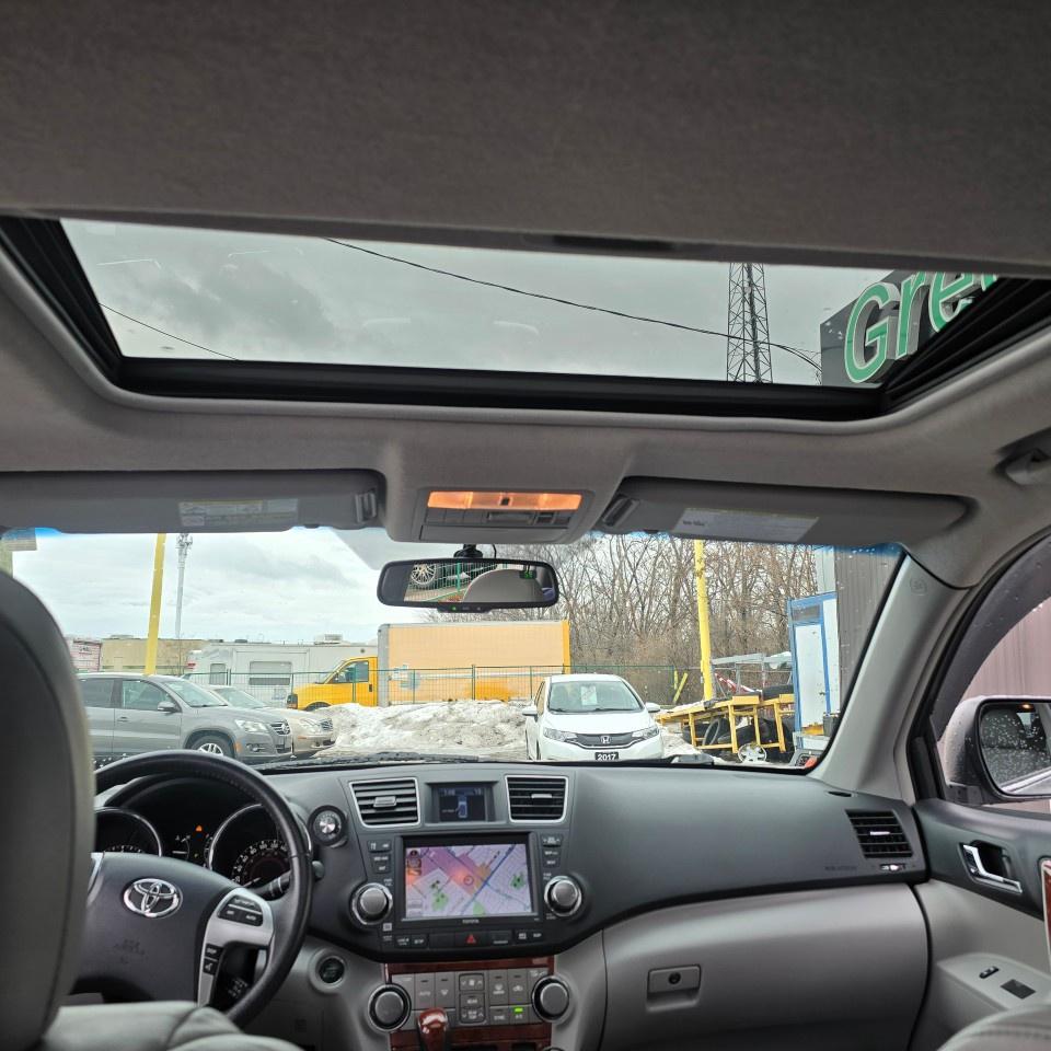 2013 Toyota Highlander 4WD 4dr Limited Photo