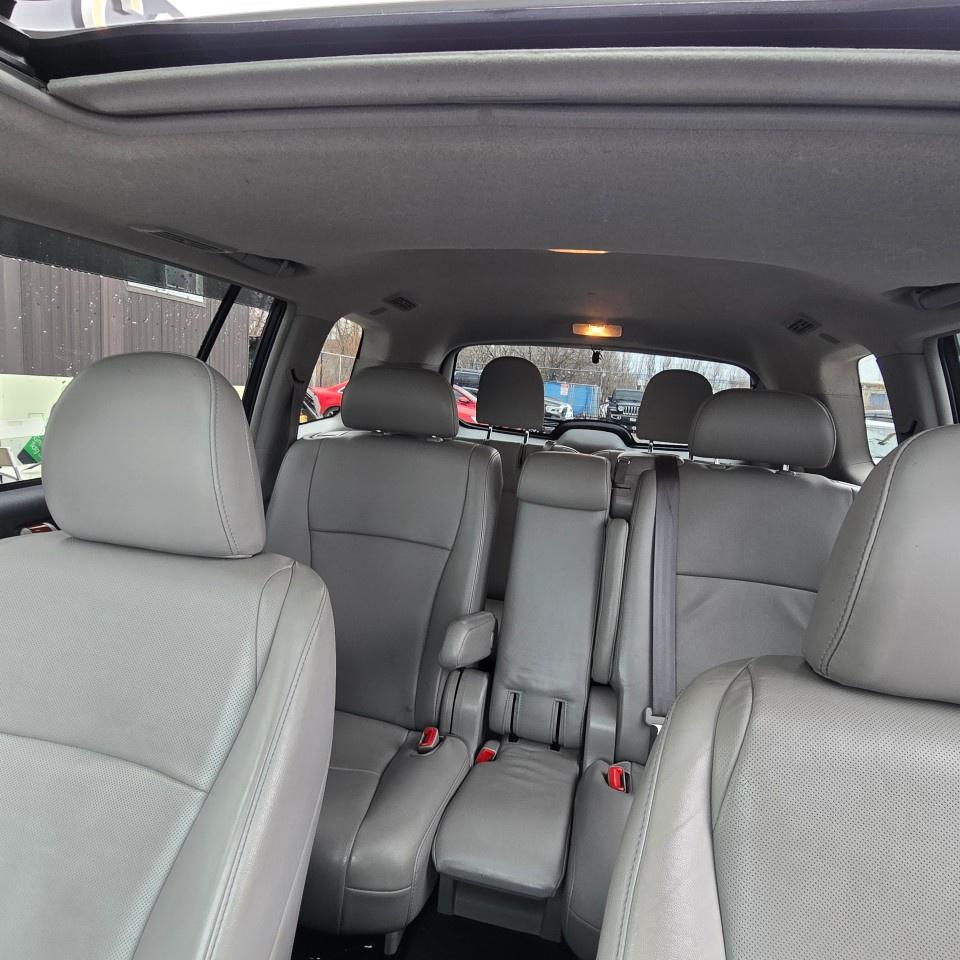 2013 Toyota Highlander 4WD 4dr Limited Photo