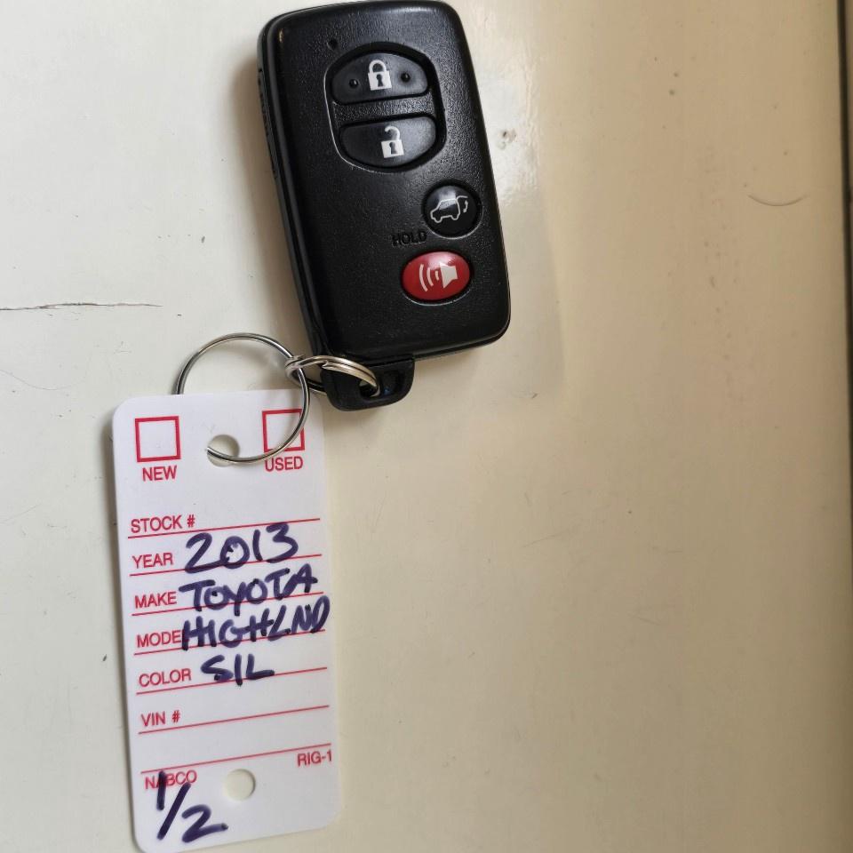 2013 Toyota Highlander 4WD 4dr Limited Photo