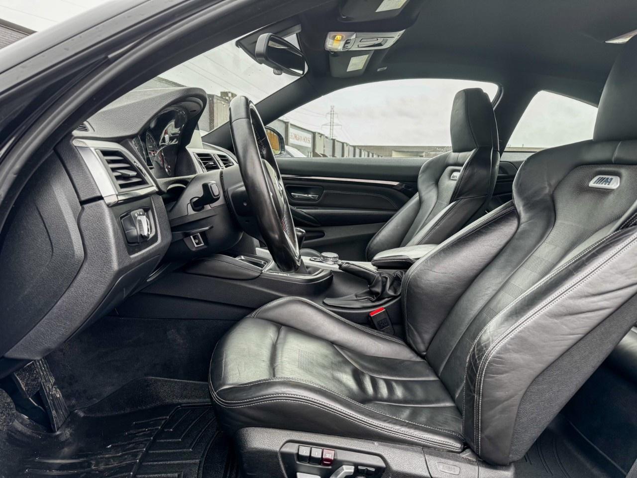 2016 BMW M4 Manual/No accidents/Harmon Kardon/Carbon lip Photo