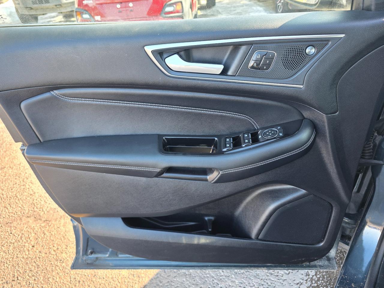2019 Ford Edge TITANIUM 4DR ALL-WHEEL DRIVE Photo