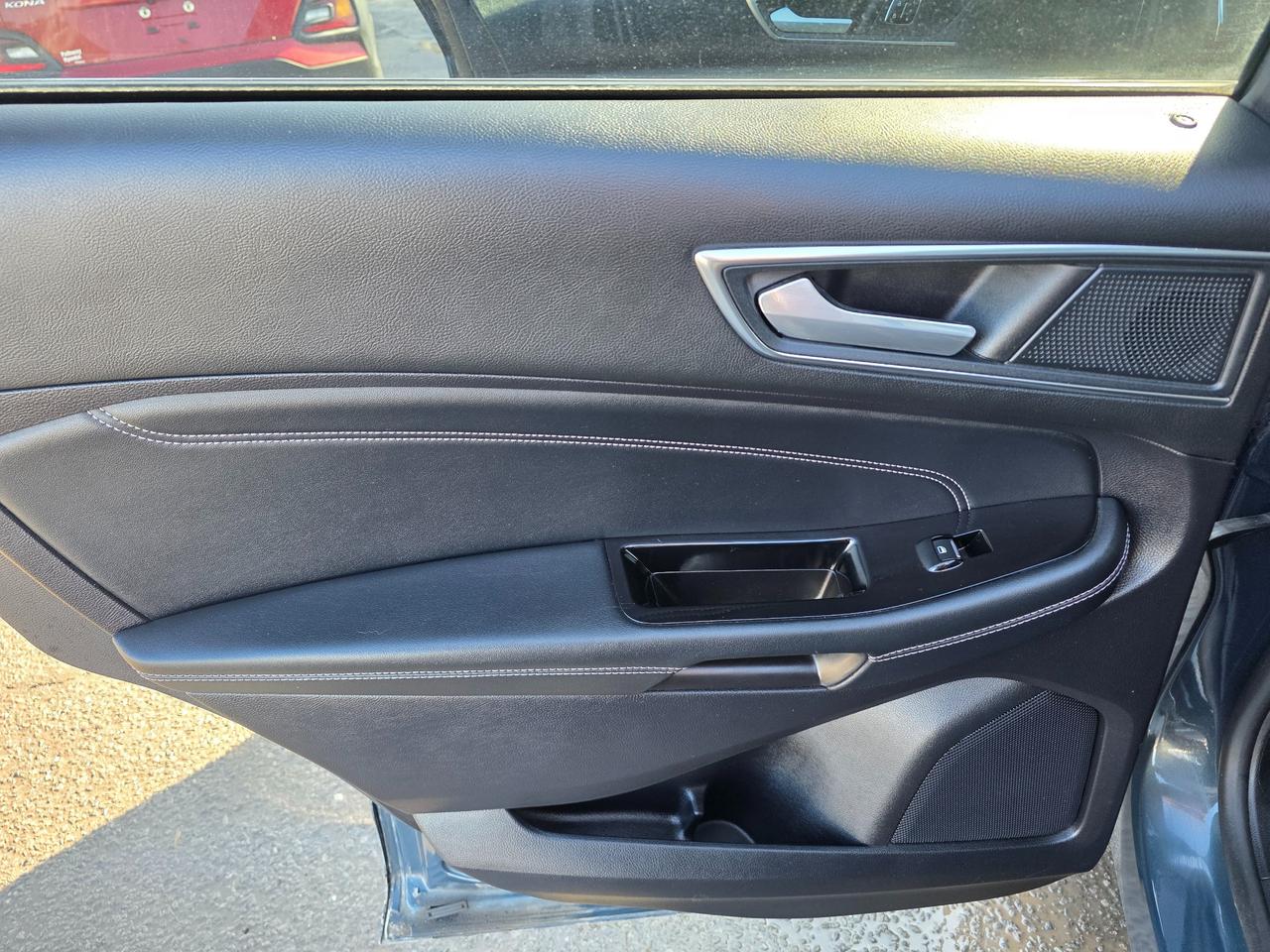 2019 Ford Edge TITANIUM 4DR ALL-WHEEL DRIVE Photo