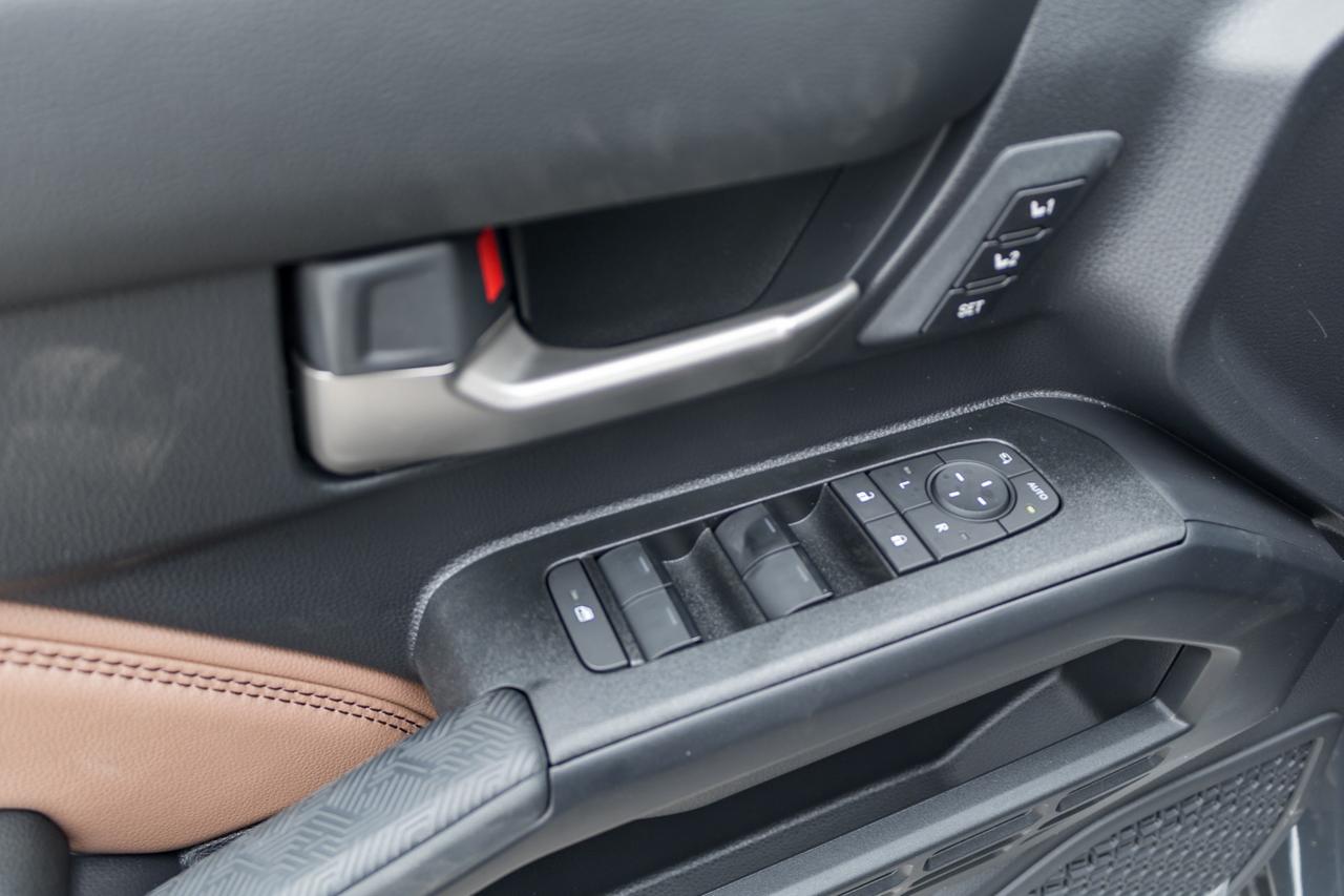 2026 Toyota 4Runner Base 4dr 4x4 Photo