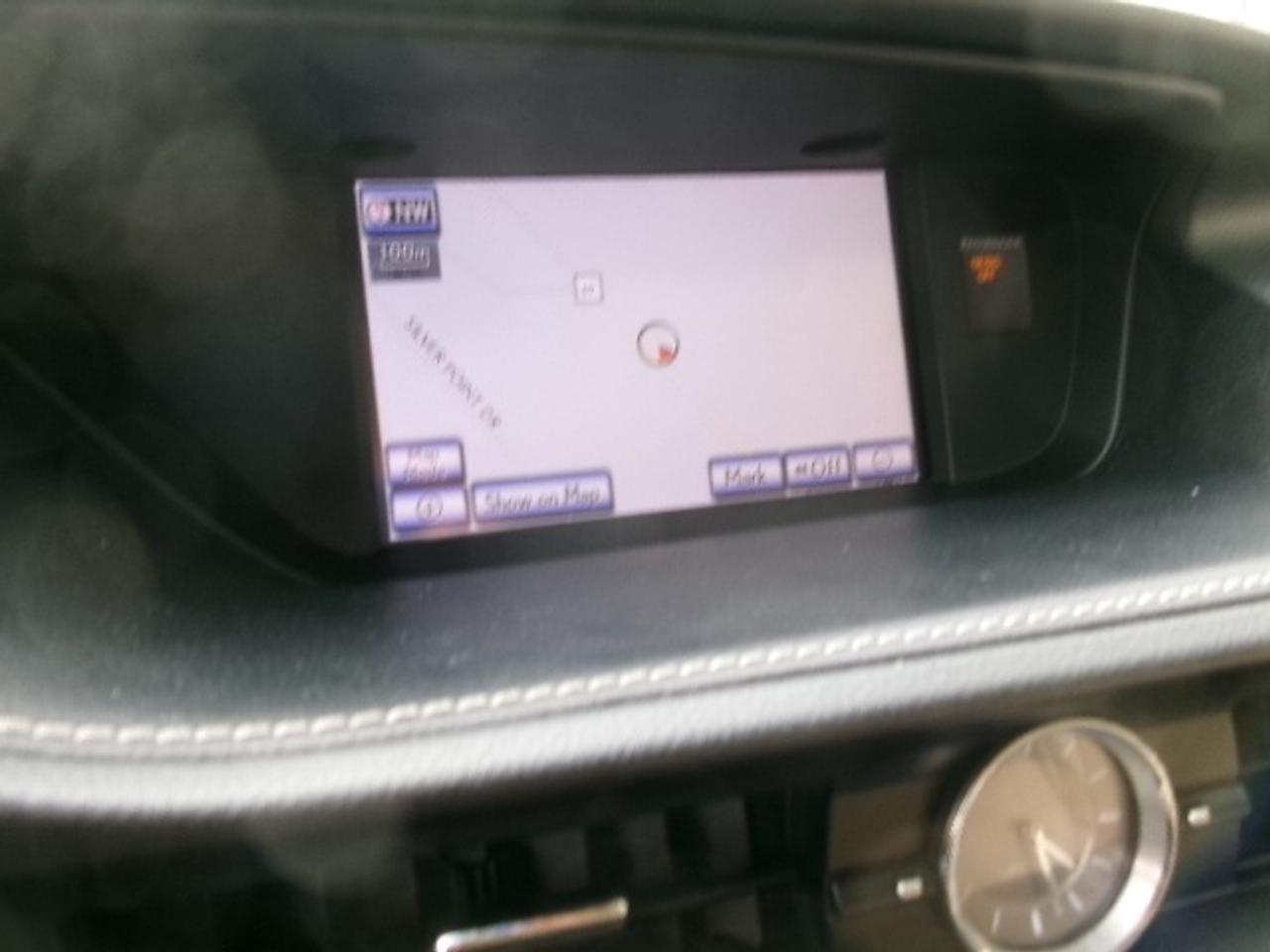 2013 Lexus ES Base Photo