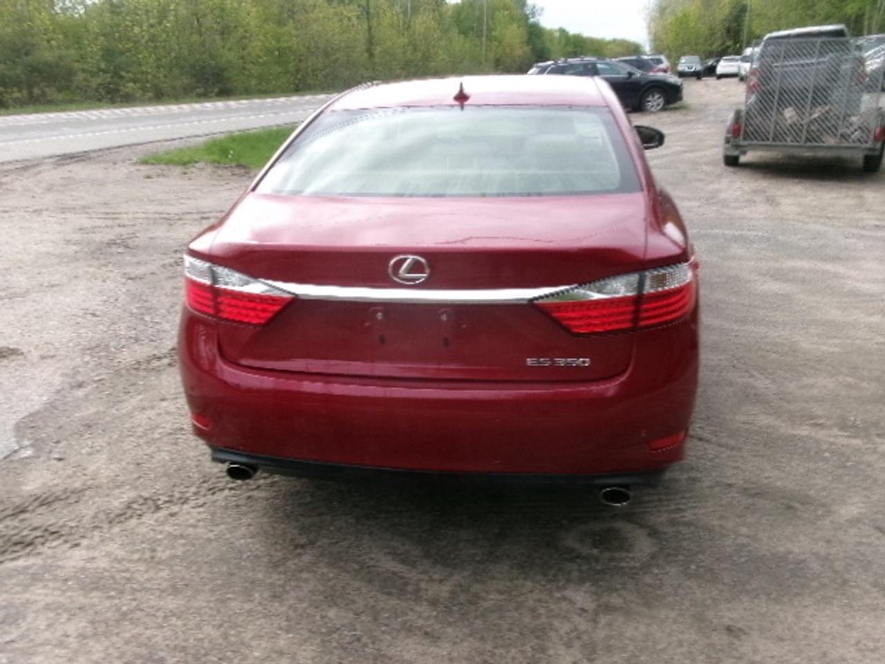 2013 Lexus ES Base Photo