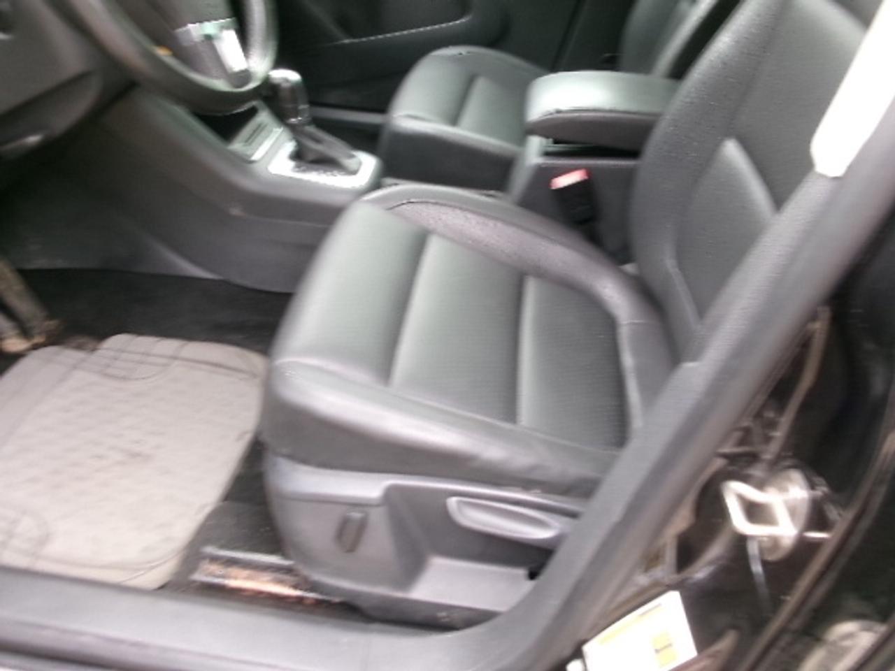 2012 Volkswagen Tiguan S Photo