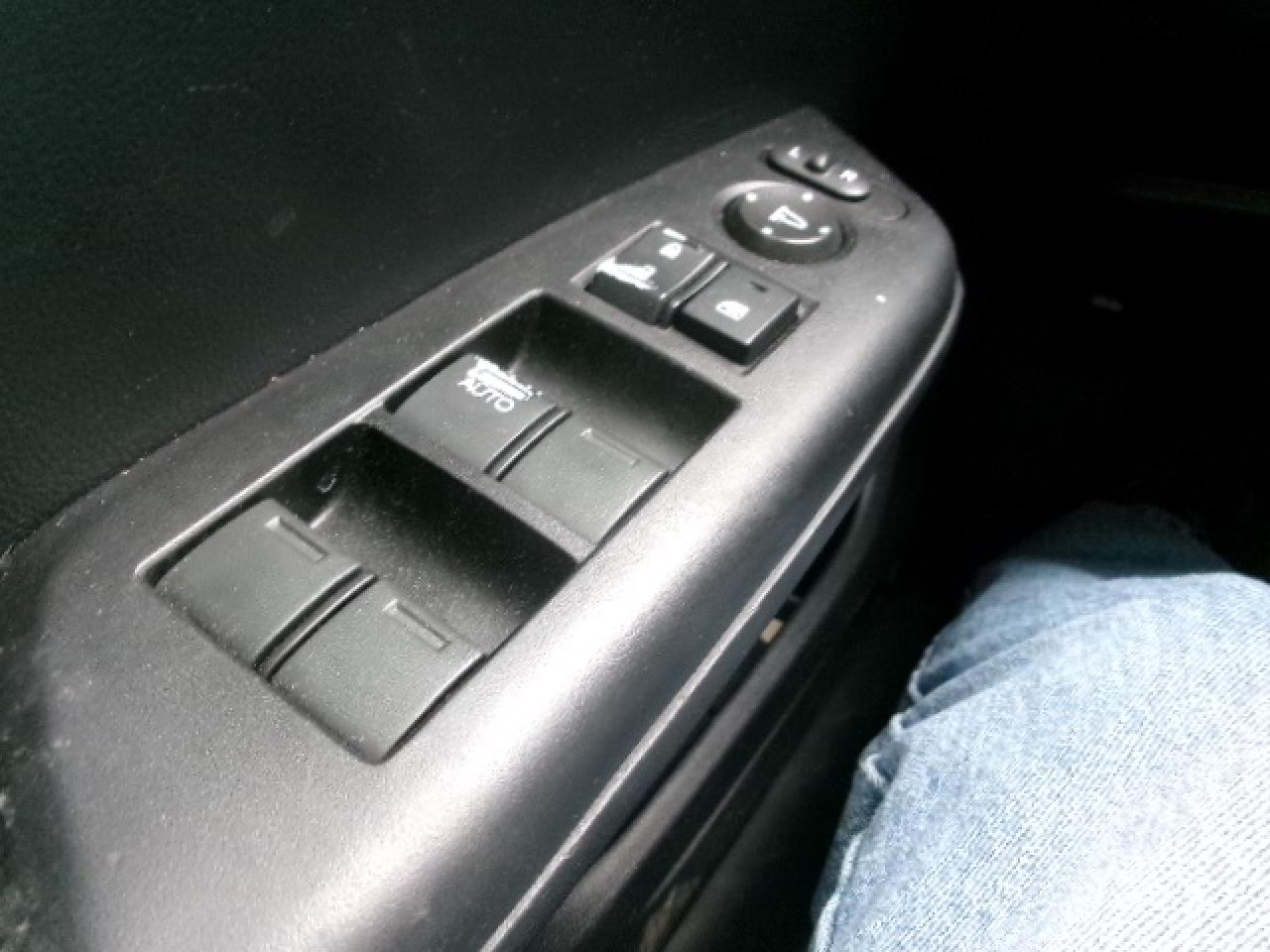 2015 Honda Civic LX Photo