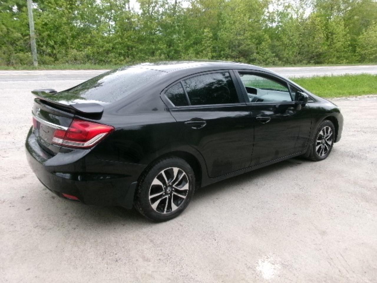 2015 Honda Civic LX Photo