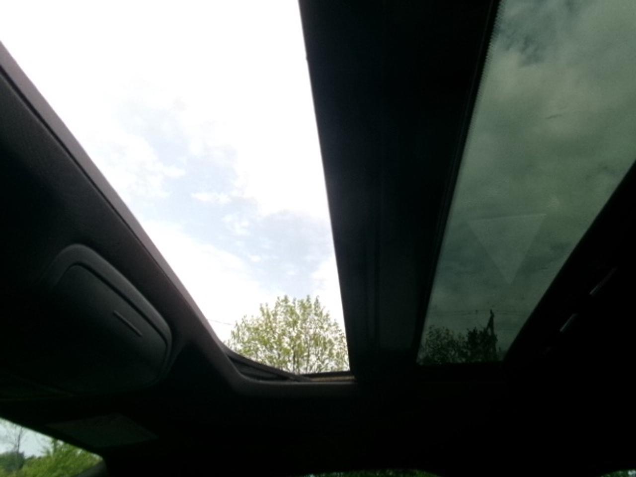 2012 Volkswagen Jetta GLI Photo