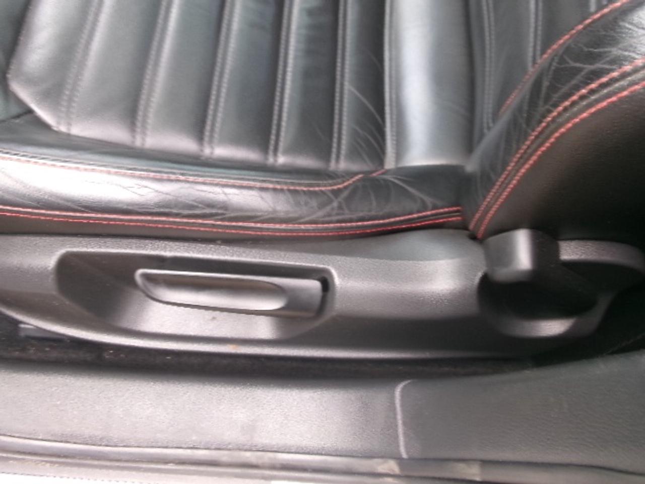 2012 Volkswagen Jetta GLI Photo