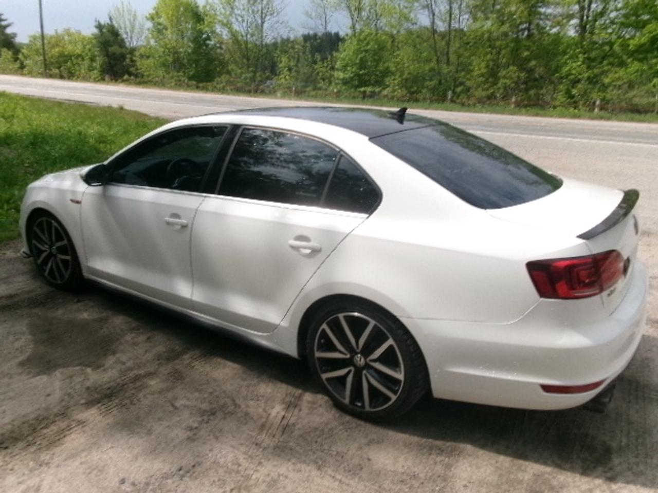 2012 Volkswagen Jetta GLI Photo