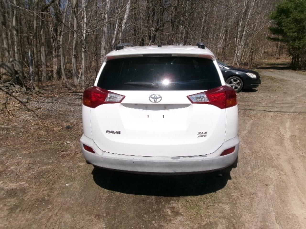 2013 Toyota RAV4 XLE Photo