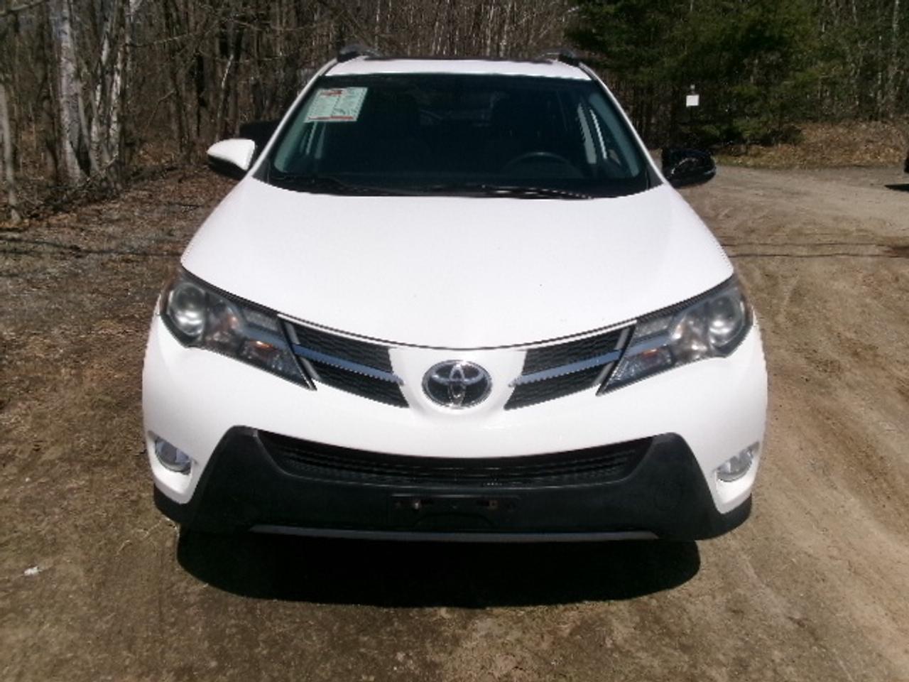 2013 Toyota RAV4 XLE Photo