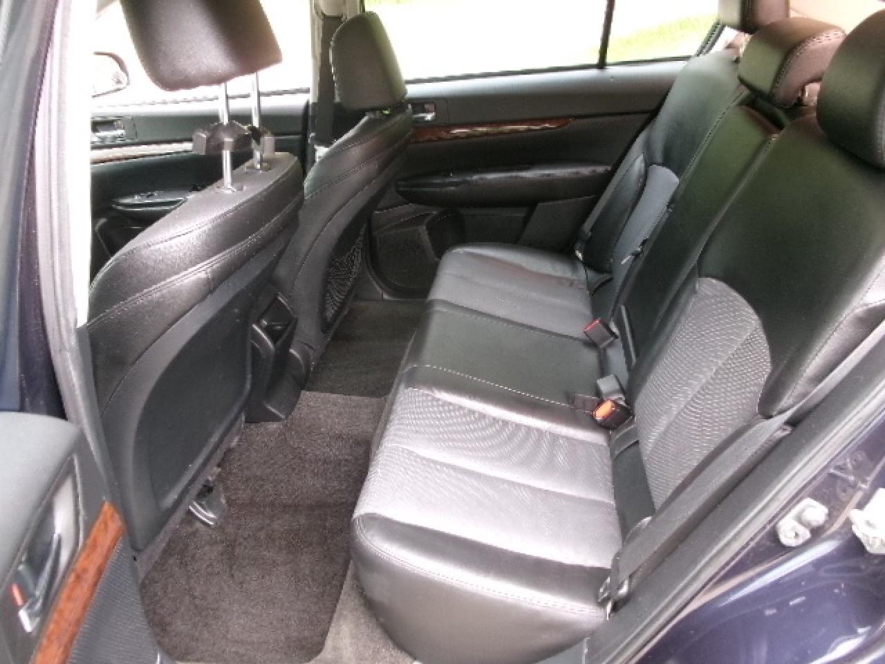 2013 Subaru Legacy 3.6R Limited Photo