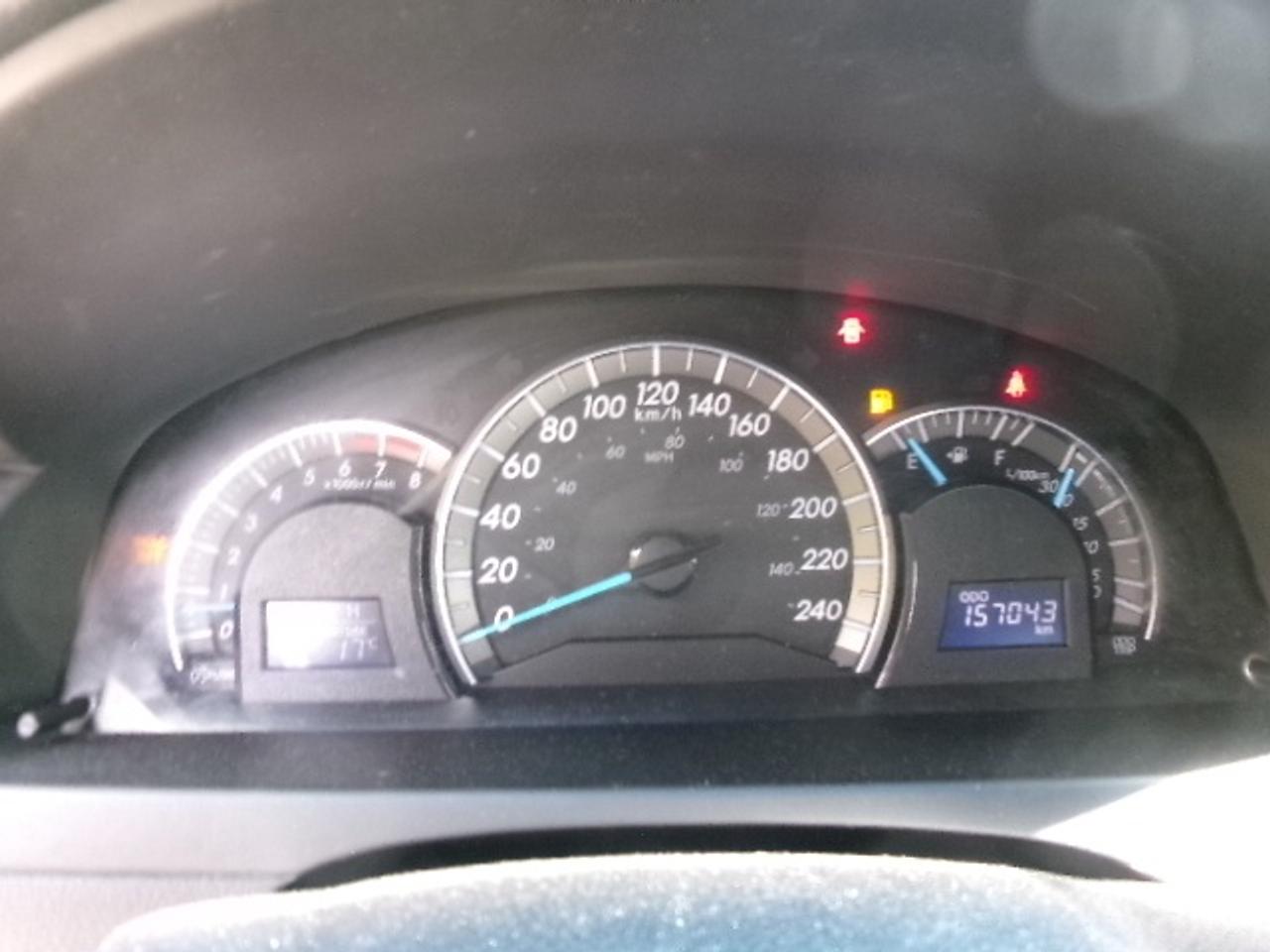 2012 Toyota Camry SE Photo
