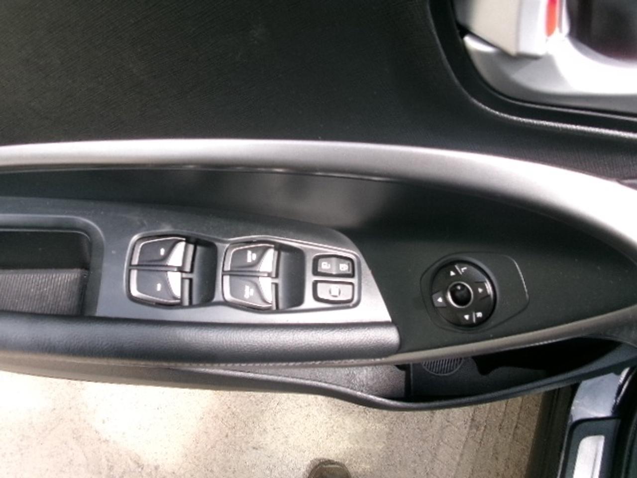 2015 Hyundai Santa Fe XL LIMITED Photo