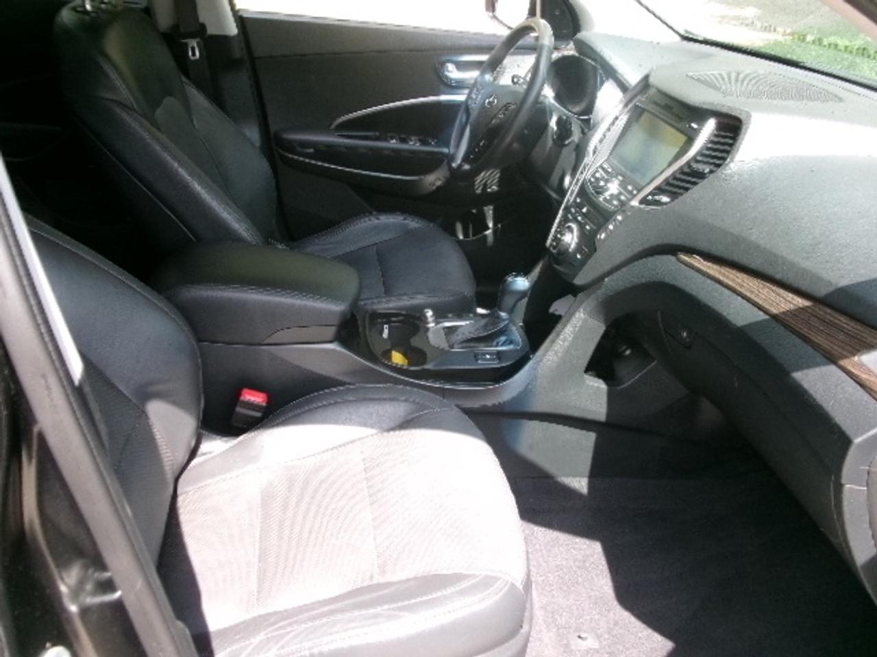 2015 Hyundai Santa Fe XL LIMITED Photo2