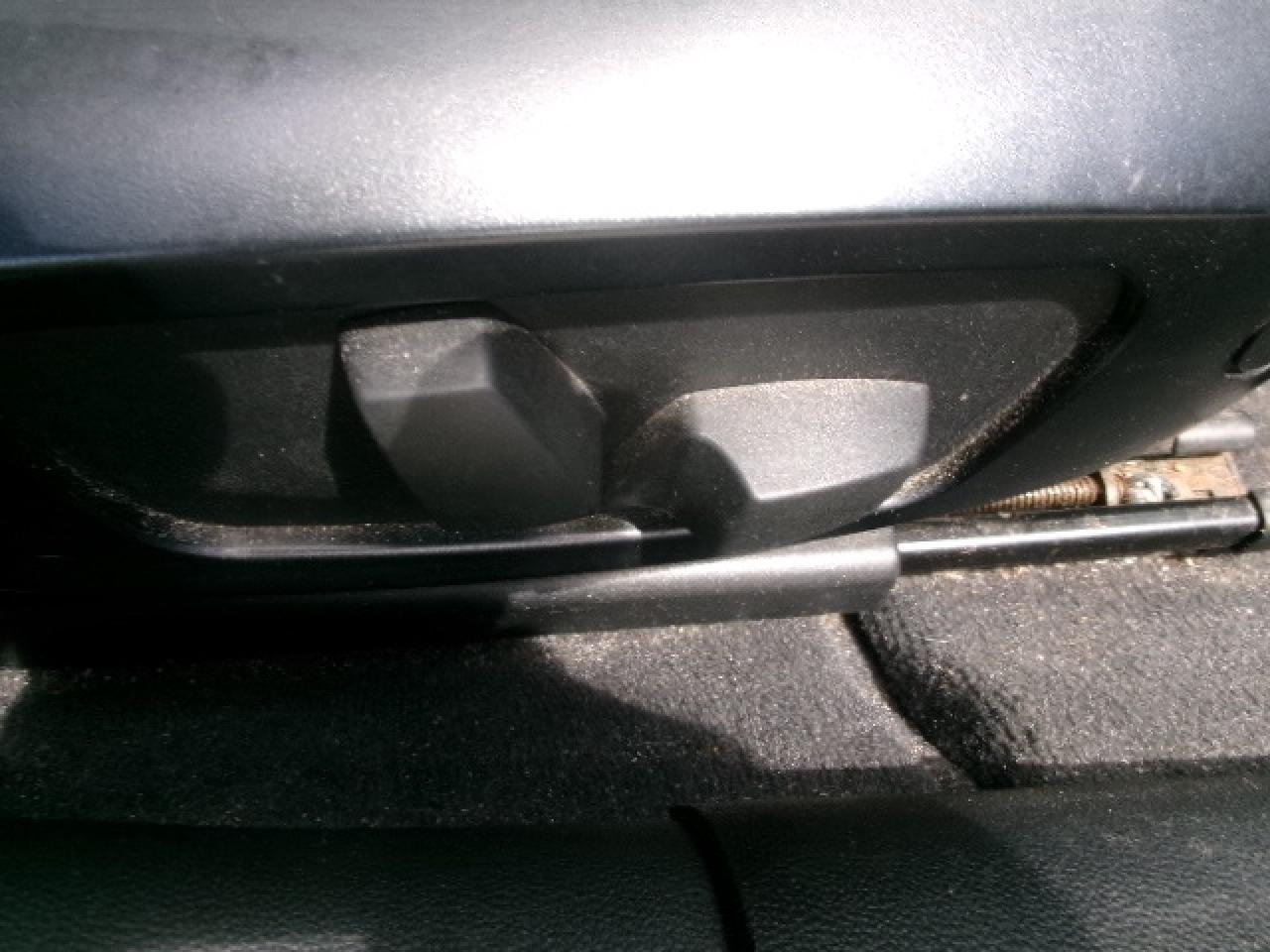 2011 BMW 3-Series 328i xDrive Photo4