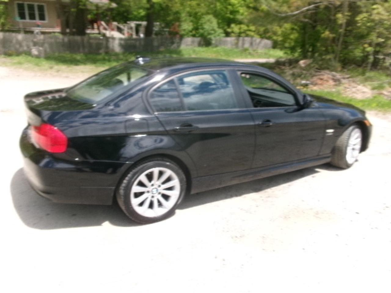 2011 BMW 3-Series 328i xDrive Photo