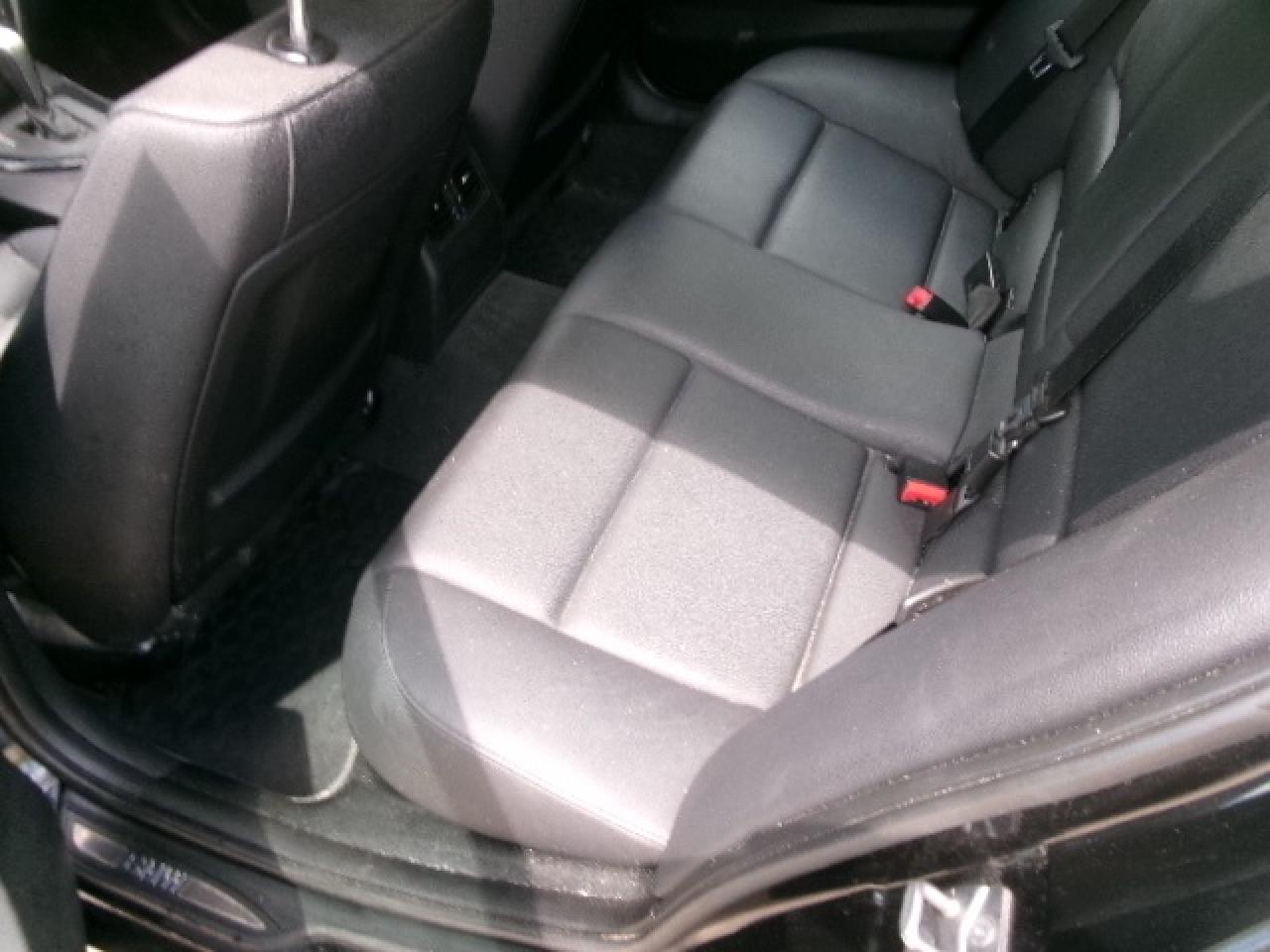 2011 BMW 3-Series 328i xDrive Photo