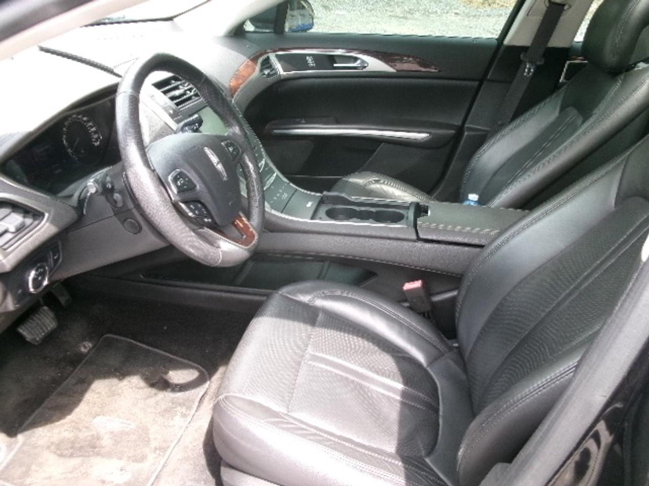 2013 Lincoln MKZ  Photo