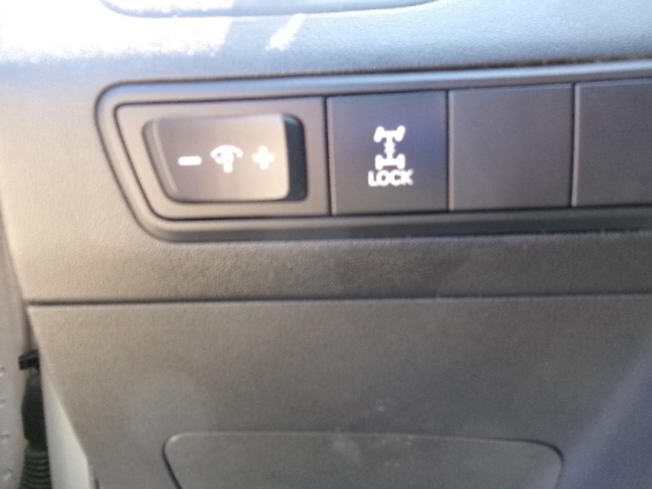 2011 Hyundai Tucson Limited Photo3