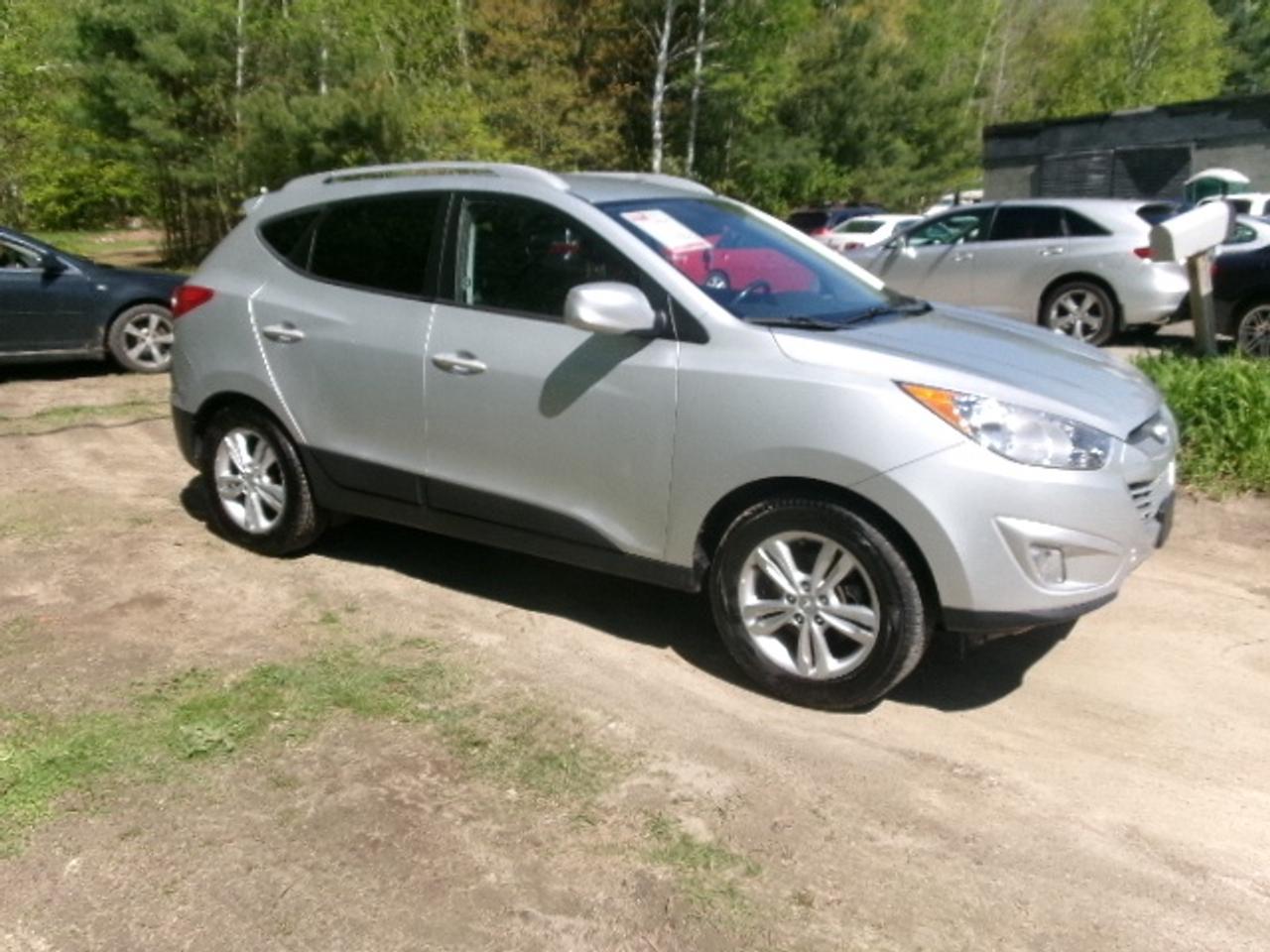 2011 Hyundai Tucson Limited Photo