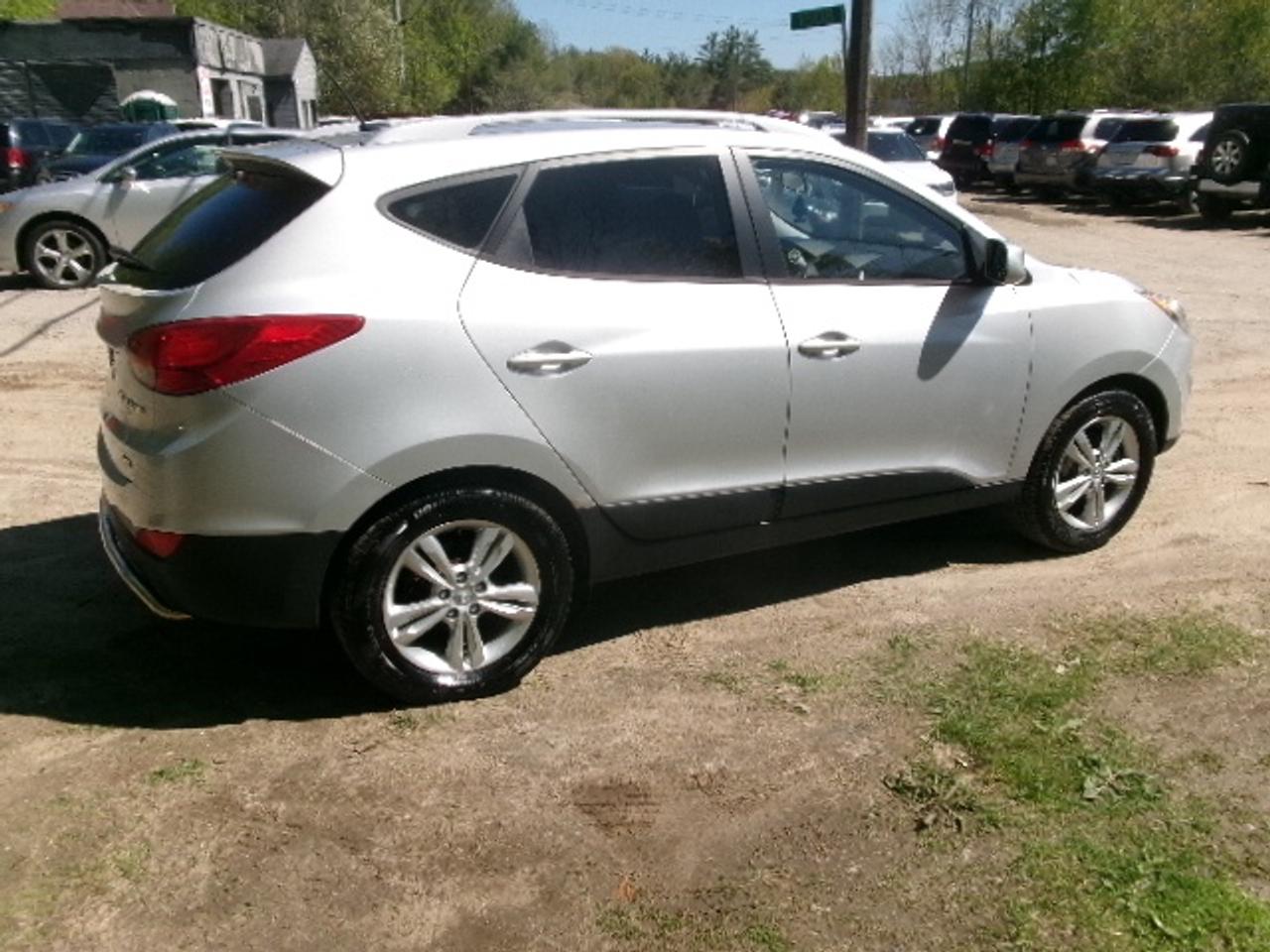 2011 Hyundai Tucson Limited Photo