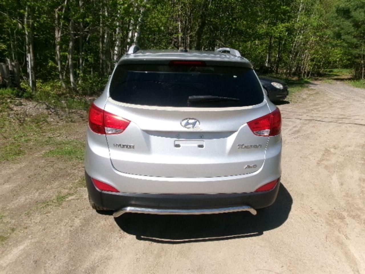 2011 Hyundai Tucson Limited Photo