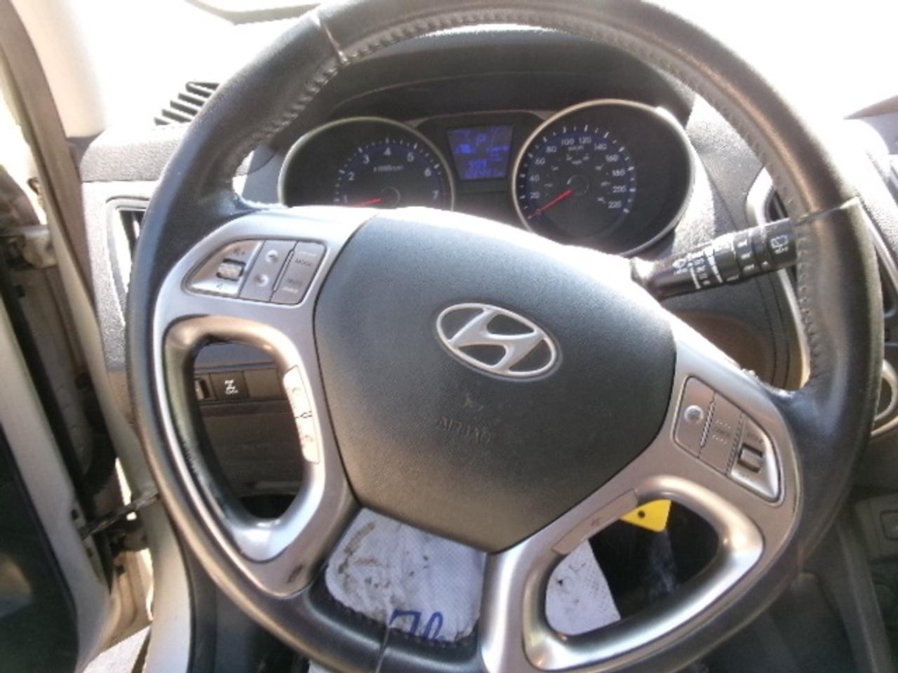 2011 Hyundai Tucson Limited Photo