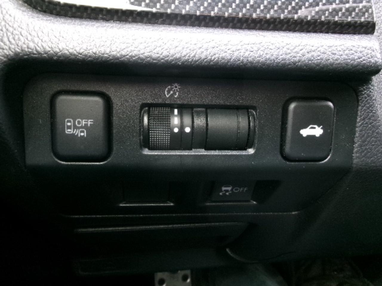 2017 Subaru WRX STI Limited Photo