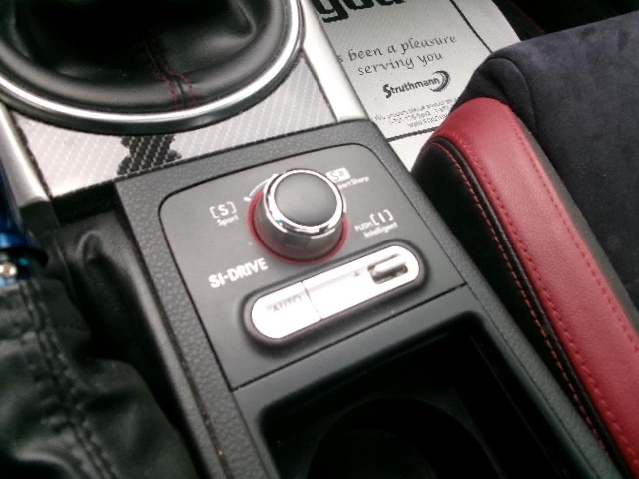 2017 Subaru WRX STI Limited Photo