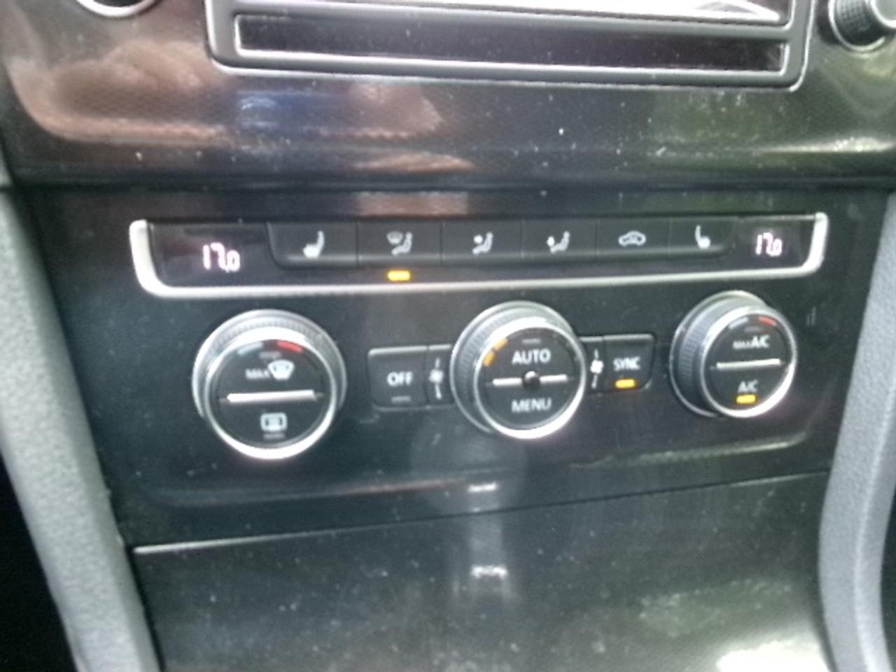 2015 Volkswagen Golf GTI Autobahn Photo