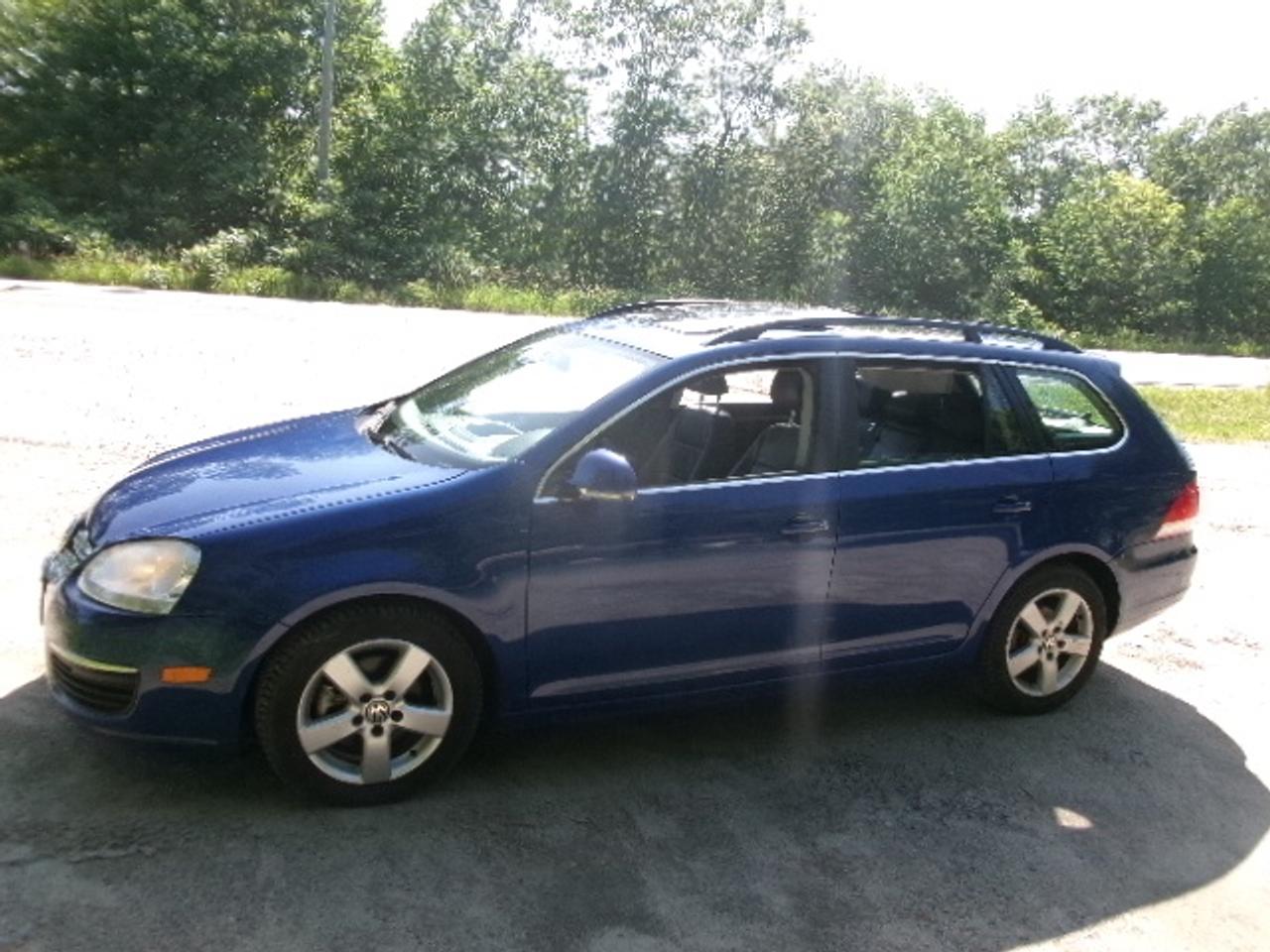 2009 Volkswagen Jetta SportWagen SE Photo