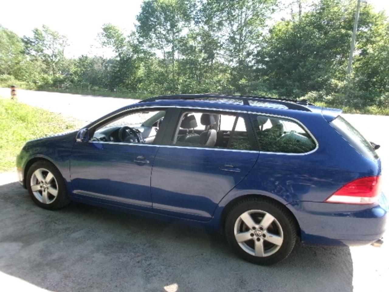 2009 Volkswagen Jetta SportWagen SE Photo