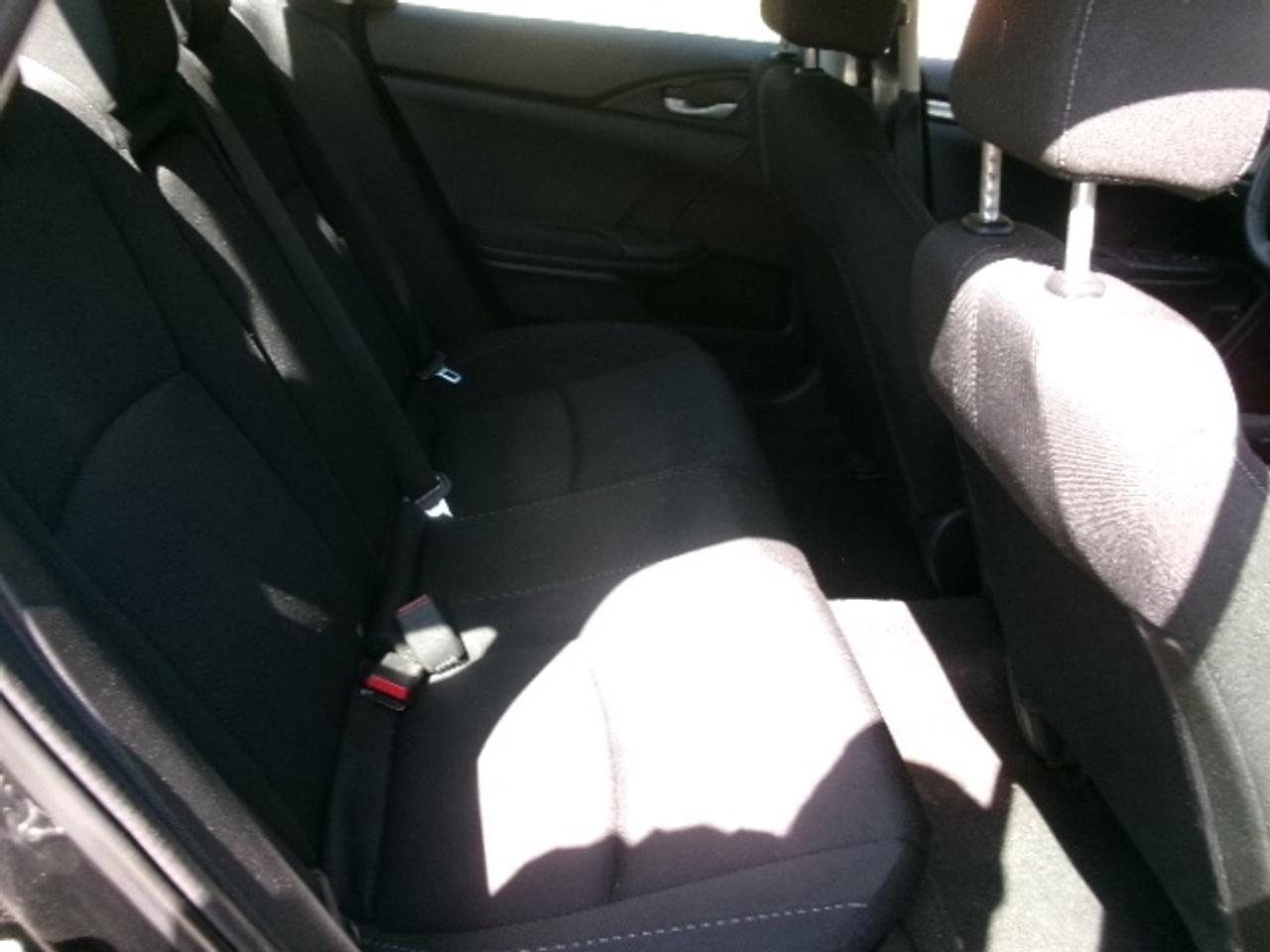 2017 Honda Civic LX Photo3