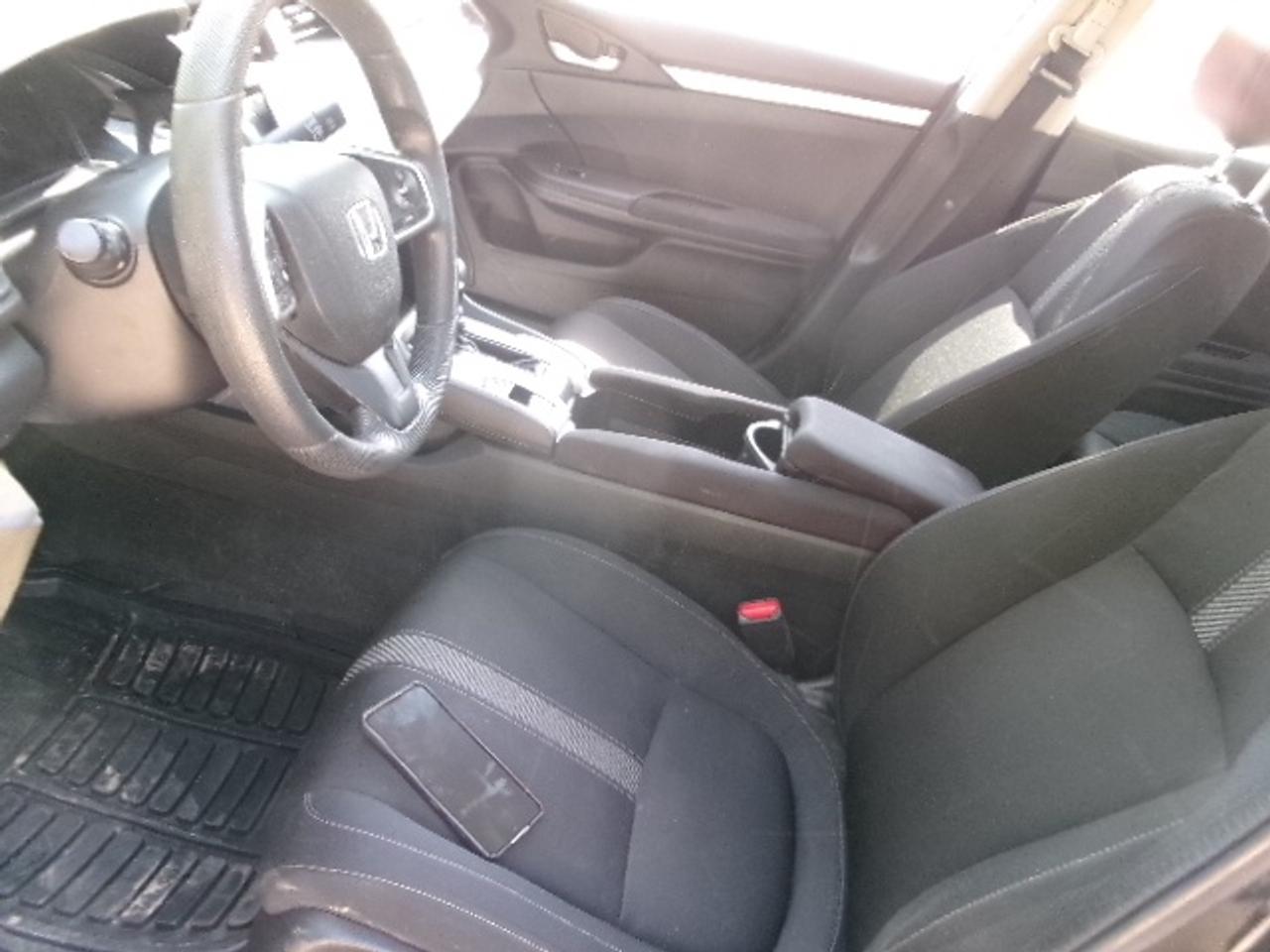 2017 Honda Civic LX Photo2